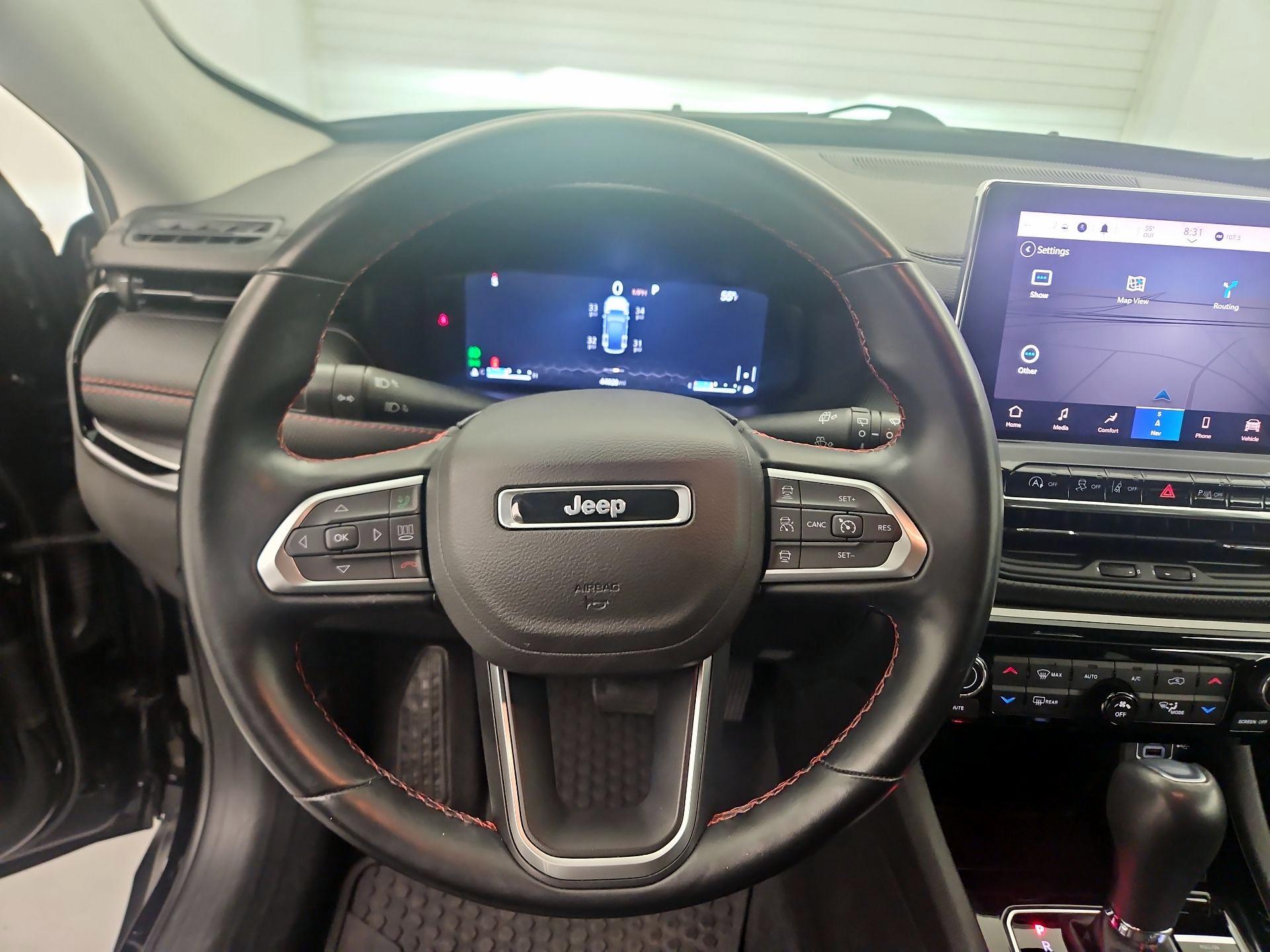 Thumbnail: 2022 Jeep Compass - 10