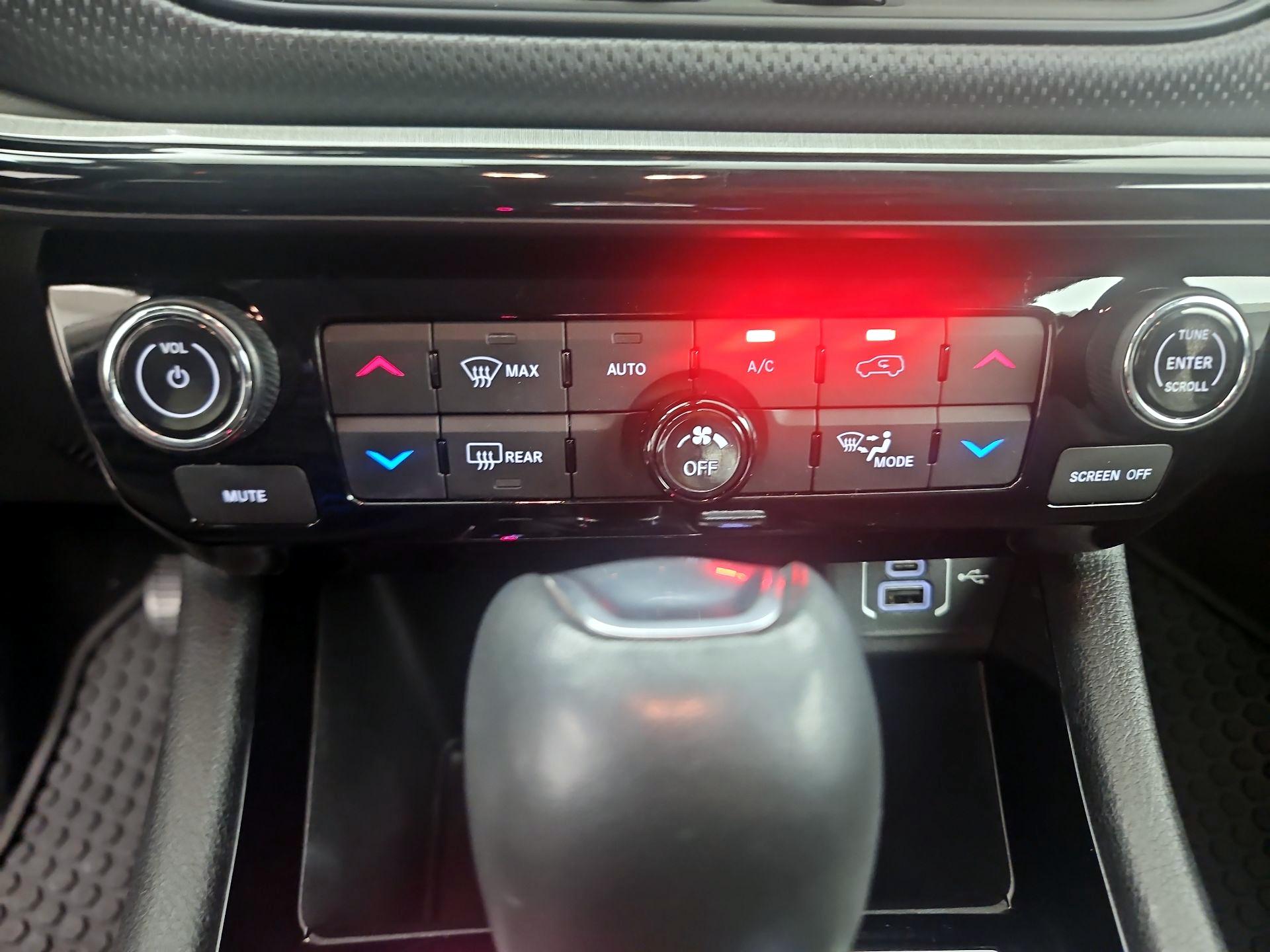 Thumbnail: 2022 Jeep Compass - 17