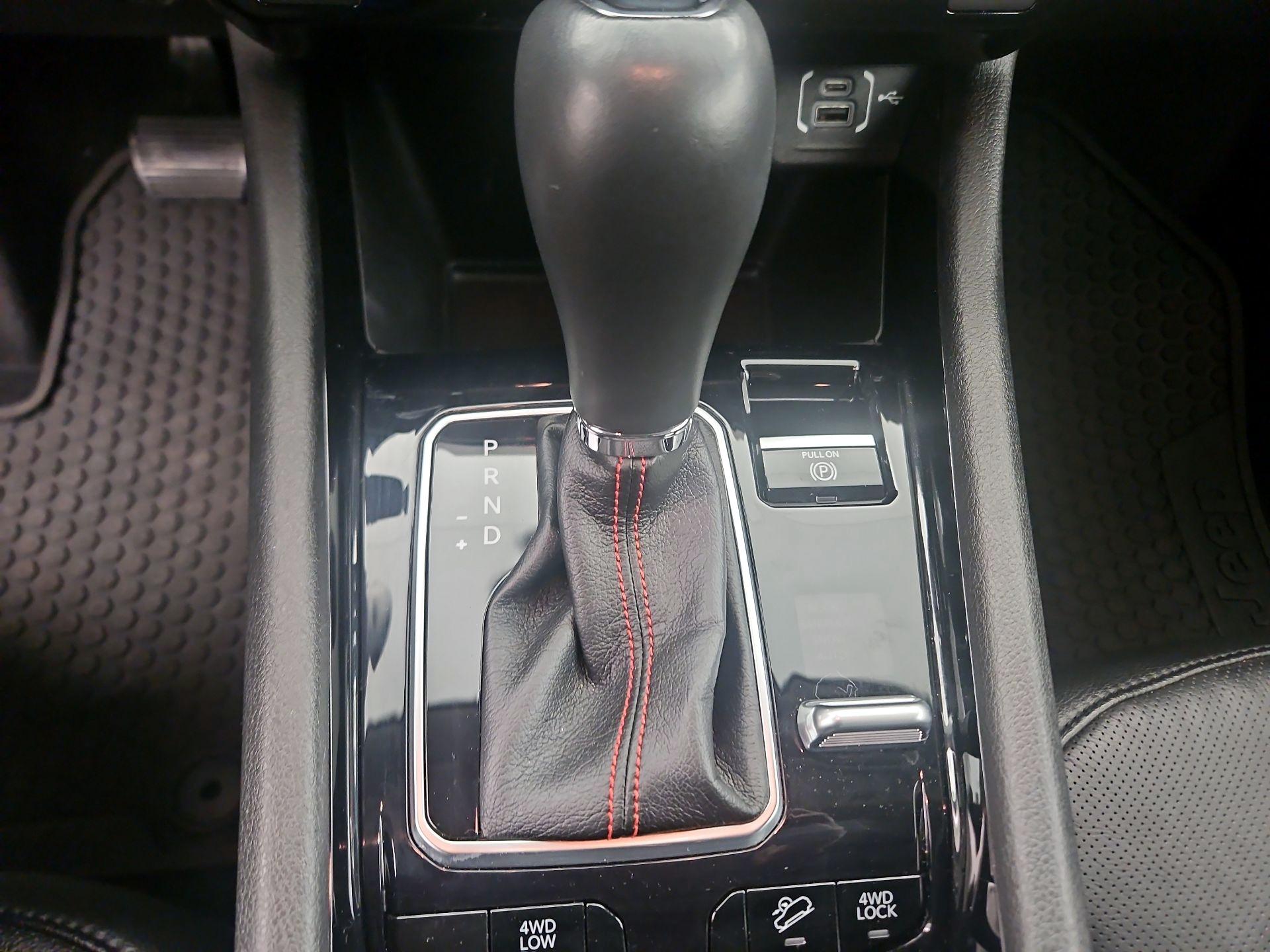 Thumbnail: 2022 Jeep Compass - 18