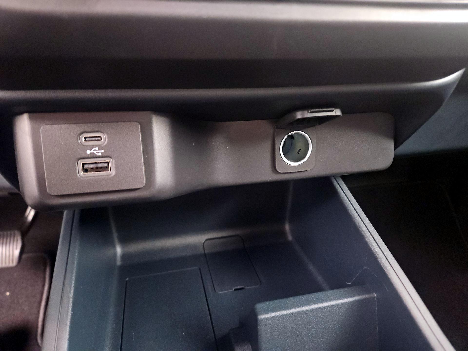 Thumbnail: 2024 Ford Maverick - 18