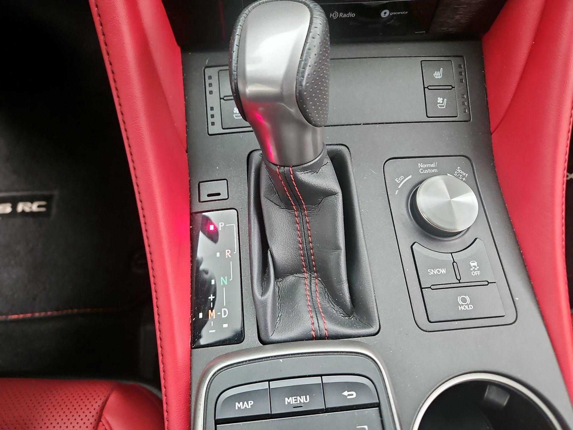 Thumbnail: 2022 Lexus RC - 17