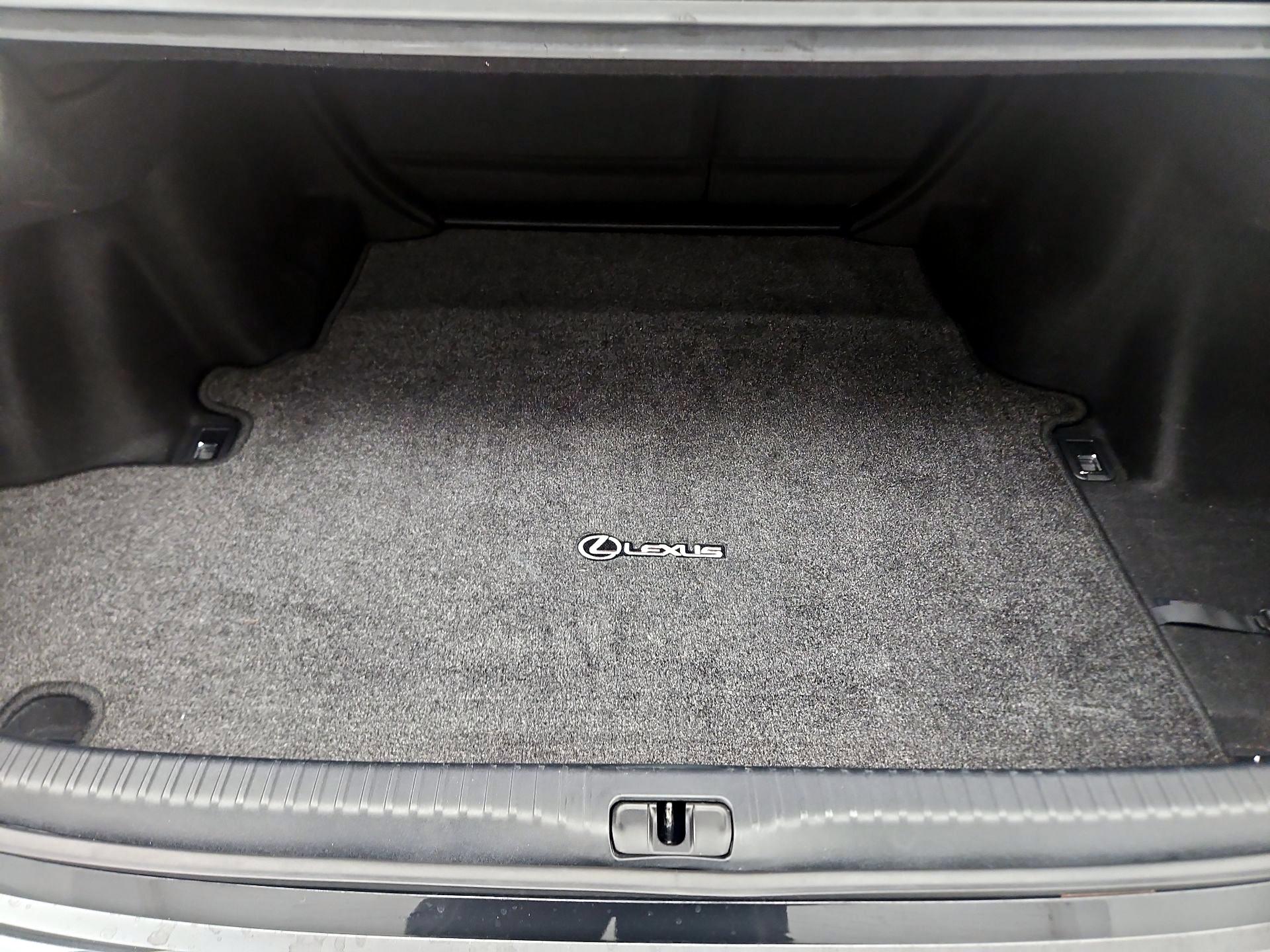 Thumbnail: 2022 Lexus RC - 20