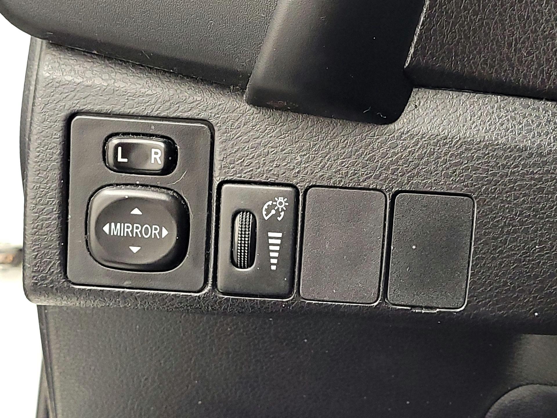 Thumbnail: 2018 Toyota Corolla - 13