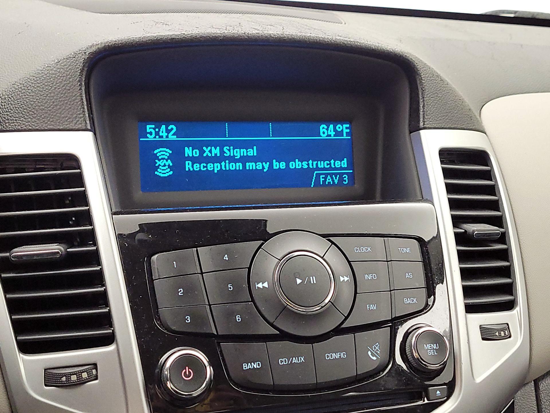 Thumbnail: 2016 Chevrolet Cruze - 14