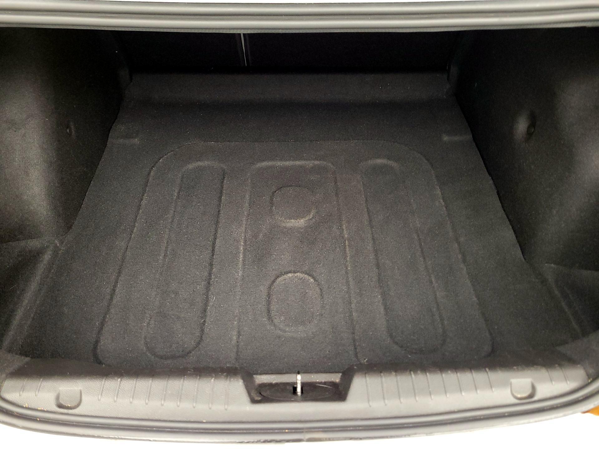 Thumbnail: 2016 Chevrolet Cruze - 19