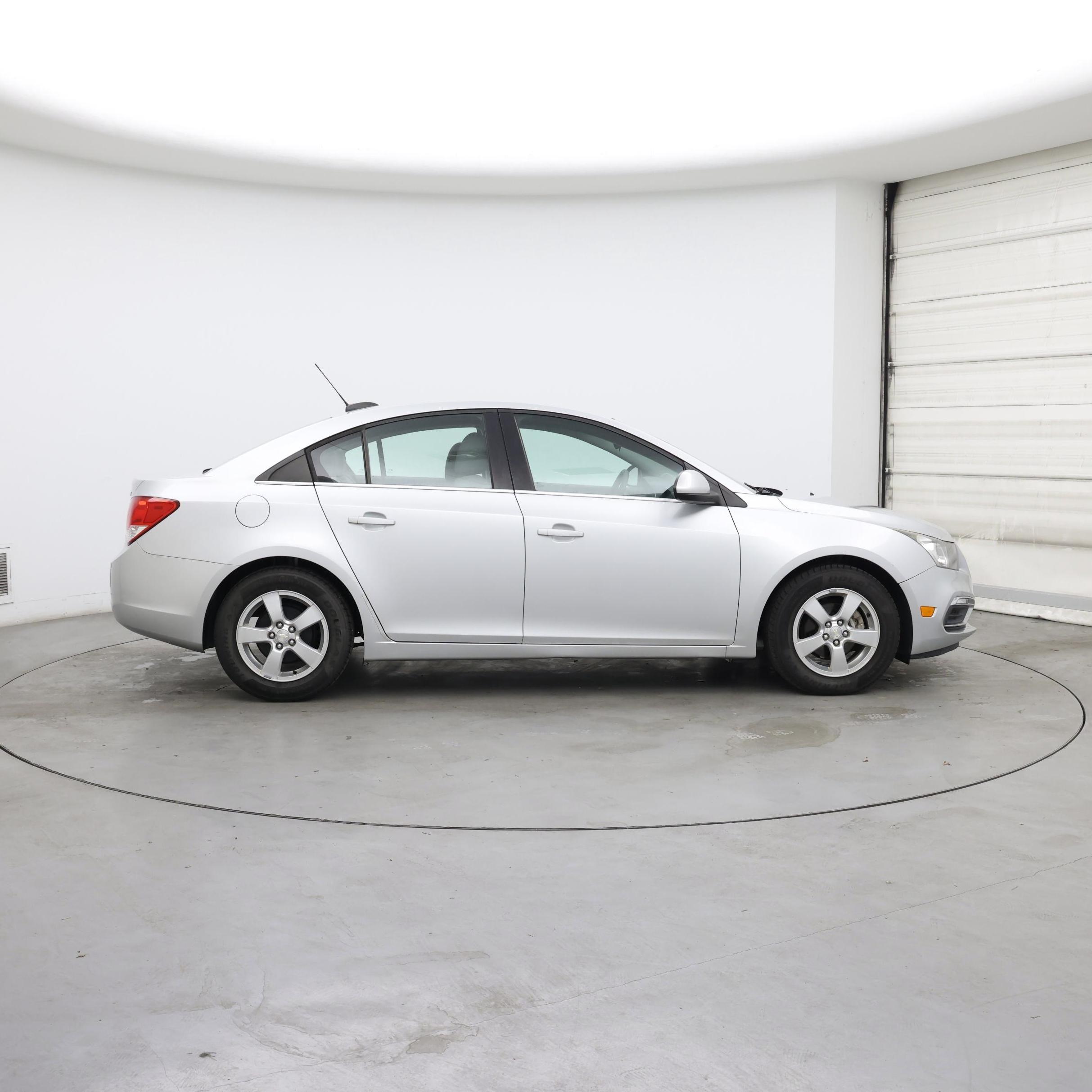 Thumbnail: 2016 Chevrolet Cruze - 7