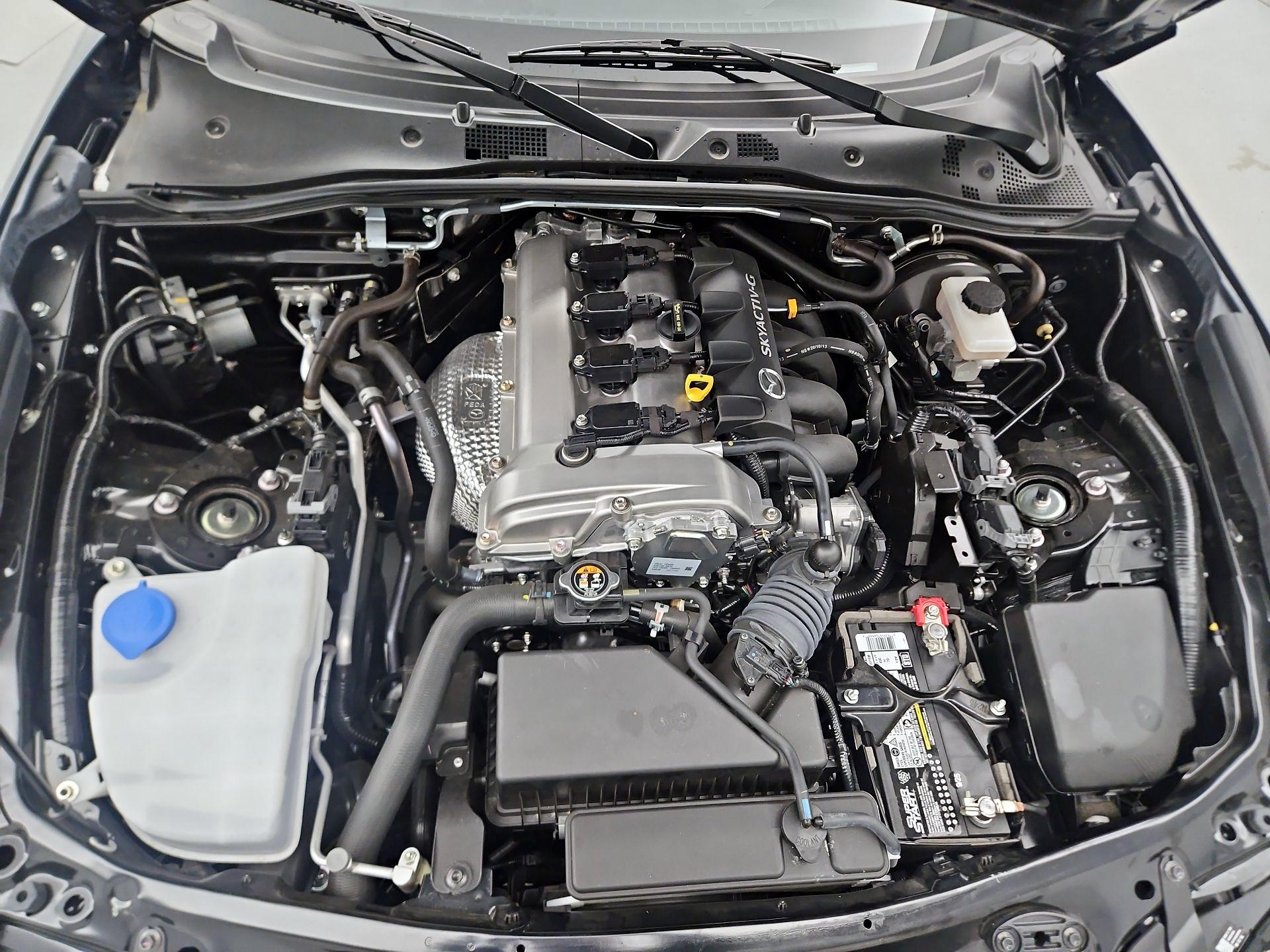 Thumbnail: 2021 Mazda MX-5 Miata - 19