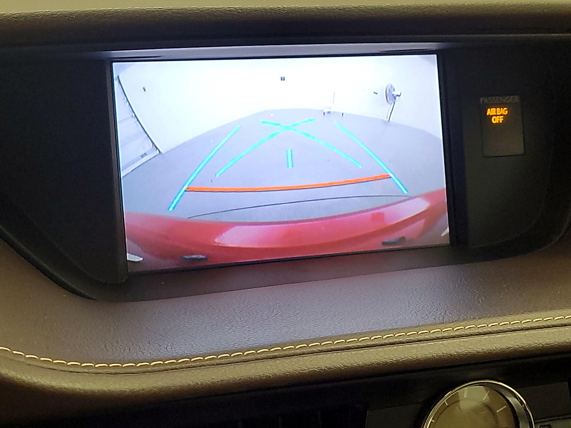 Thumbnail: 2016 Lexus ES - 14