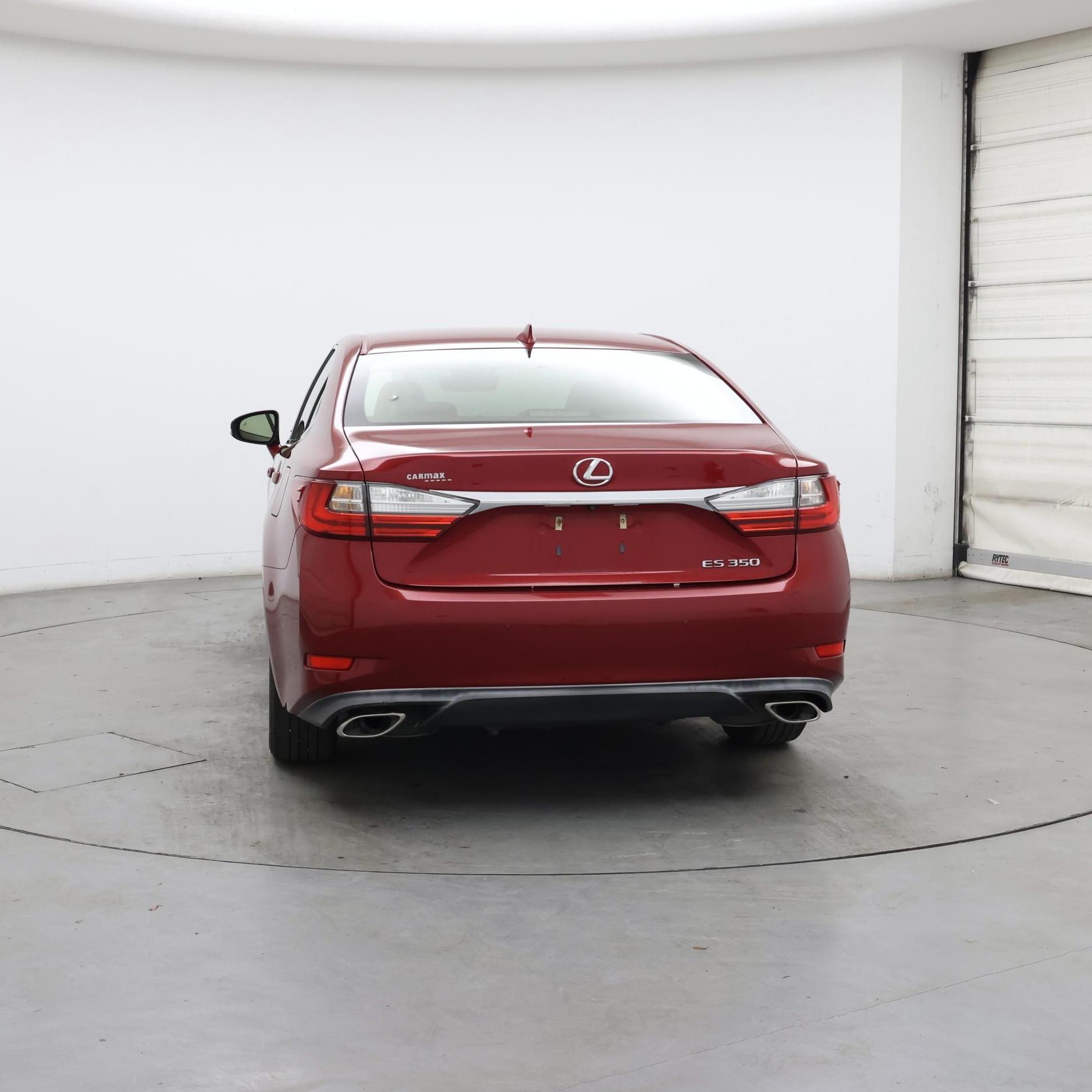 Thumbnail: 2016 Lexus ES - 6