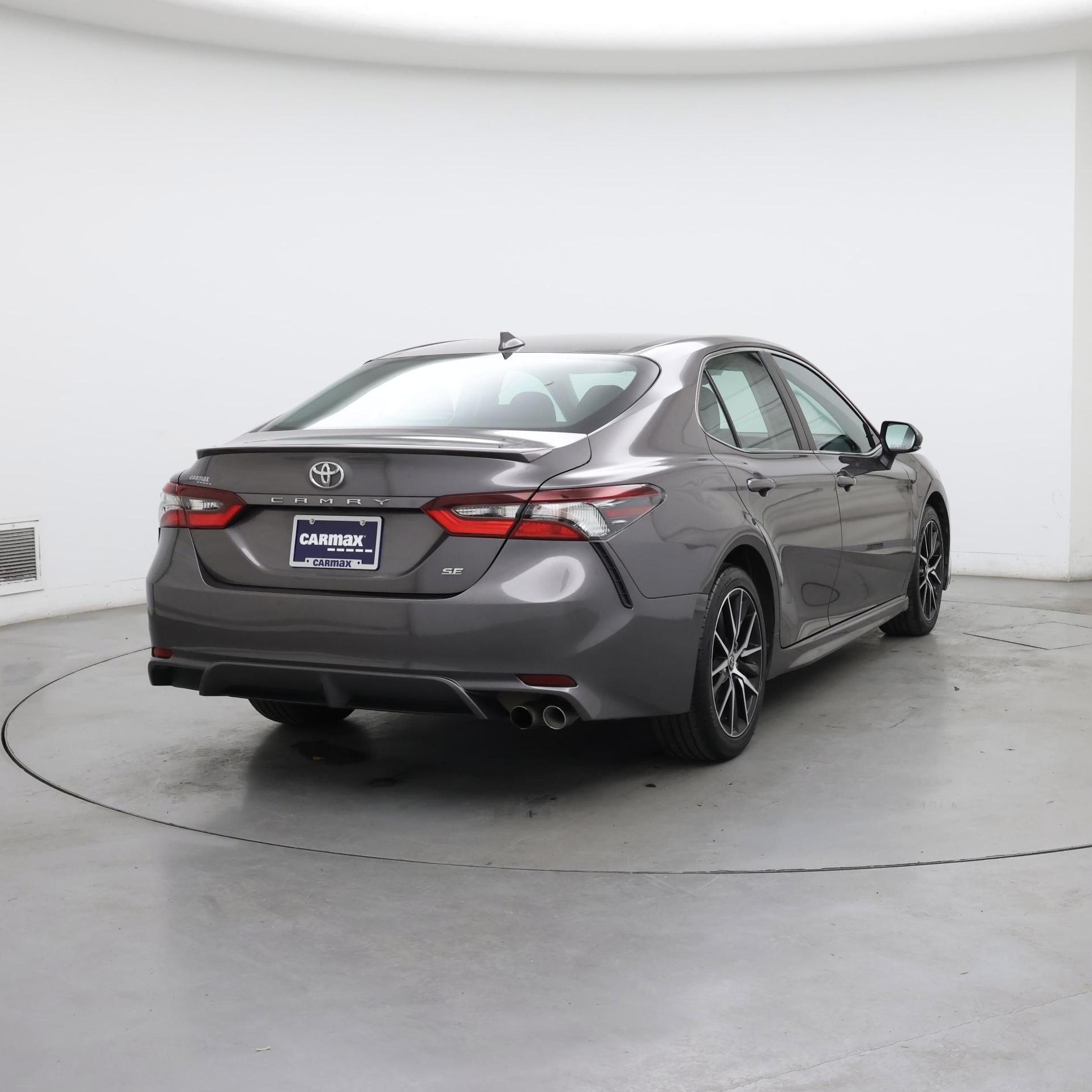 Thumbnail: 2022 Toyota Camry - 8