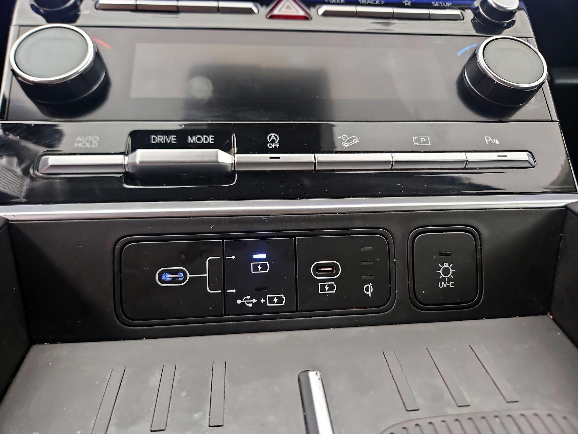 Thumbnail: 2024 Hyundai Santa Fe - 18