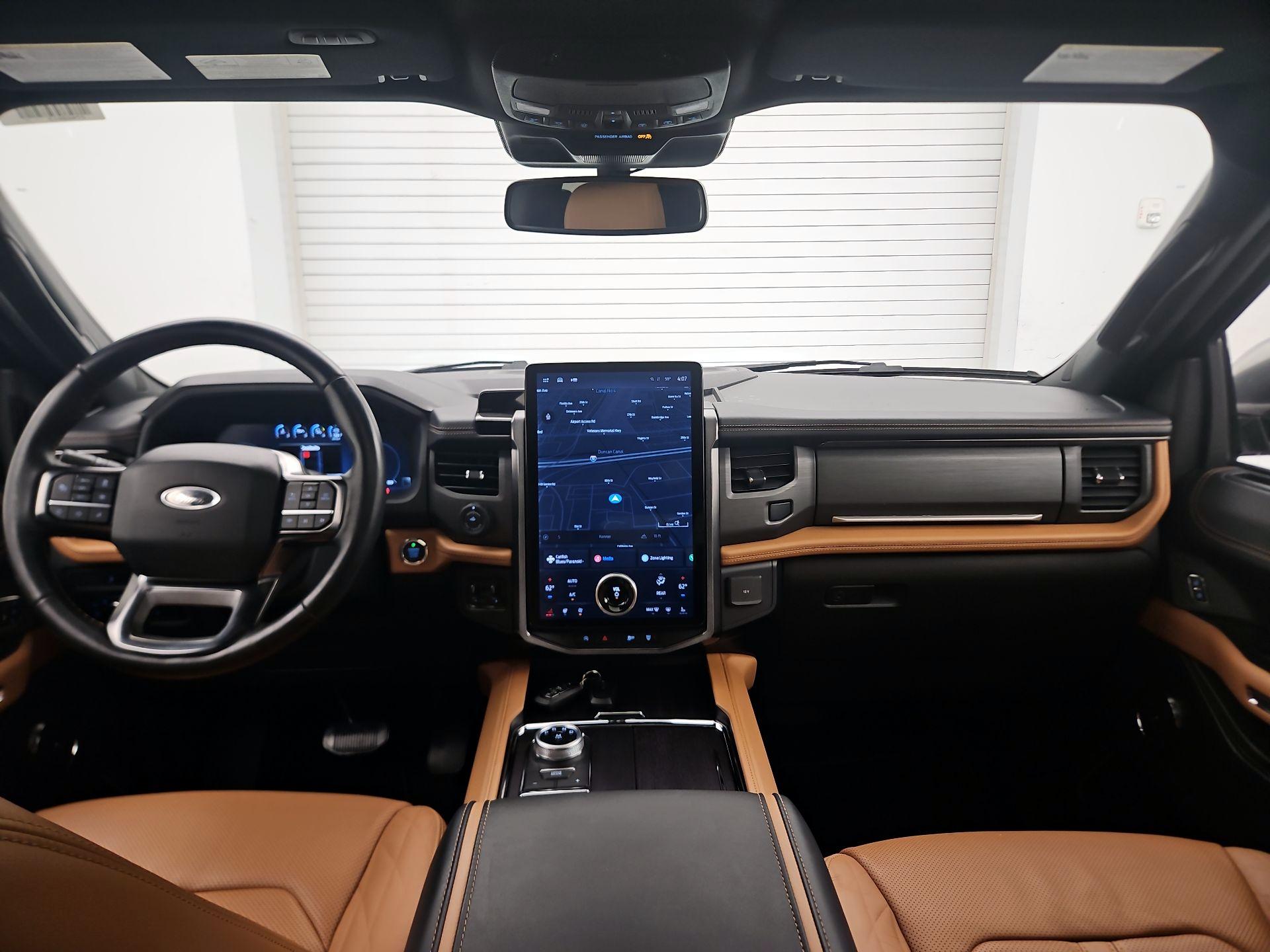 Thumbnail: 2024 Ford Expedition - 9