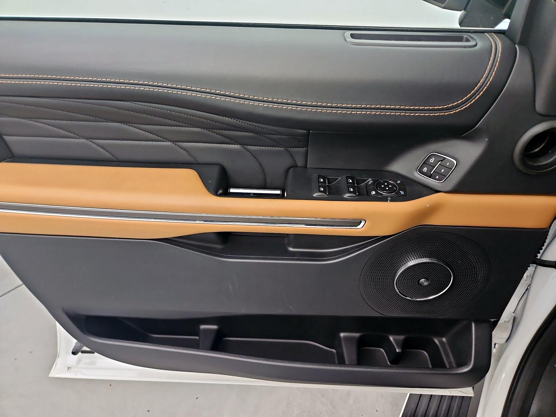 Thumbnail: 2024 Ford Expedition - 12