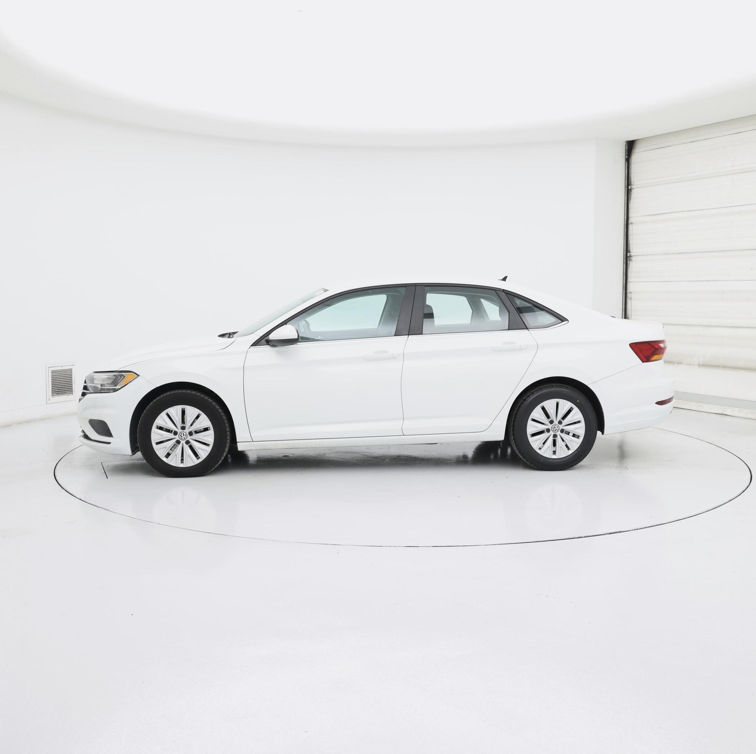 Thumbnail: 2019 Volkswagen Jetta - 3