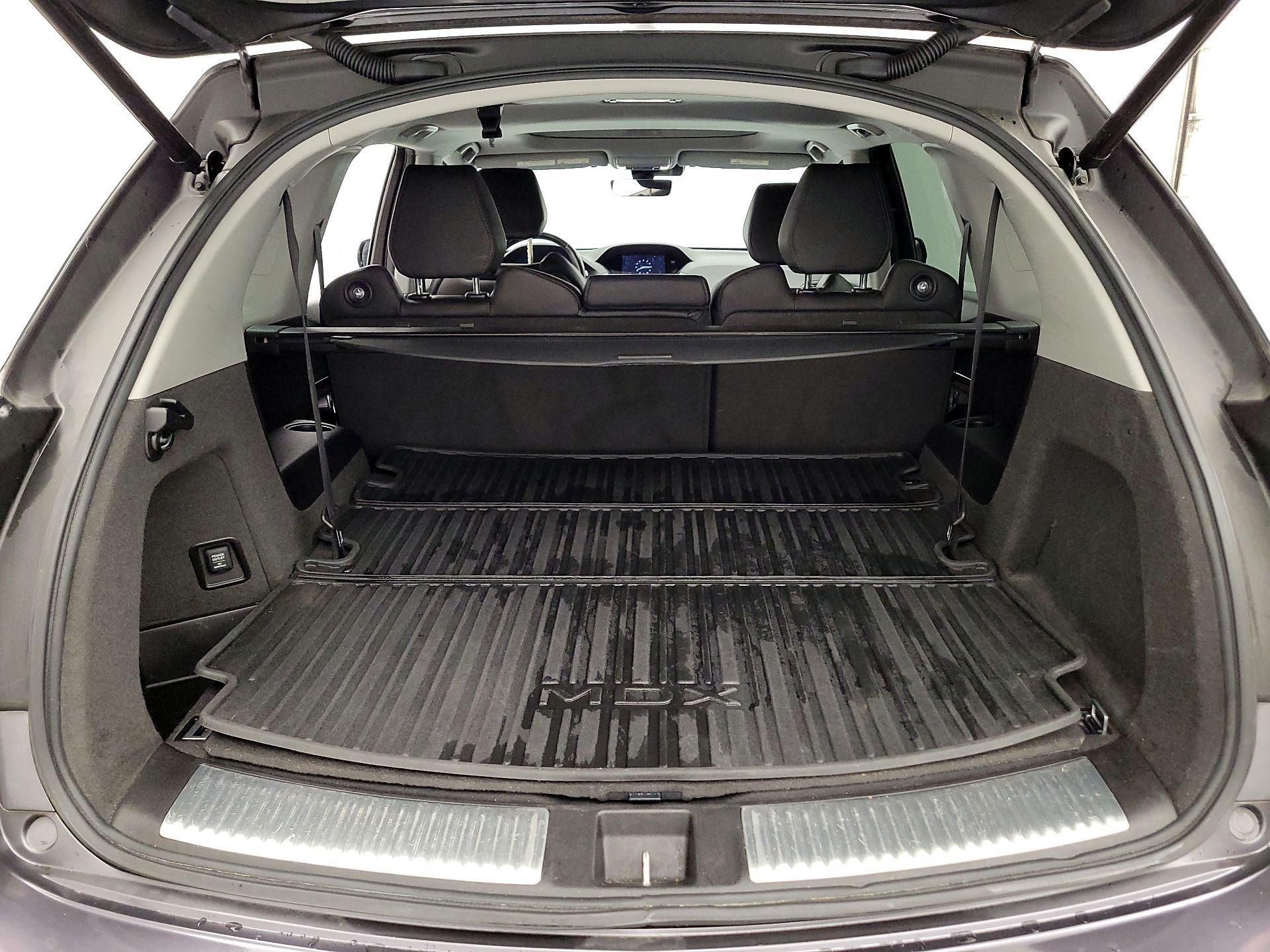 Thumbnail: 2017 Acura MDX - 16