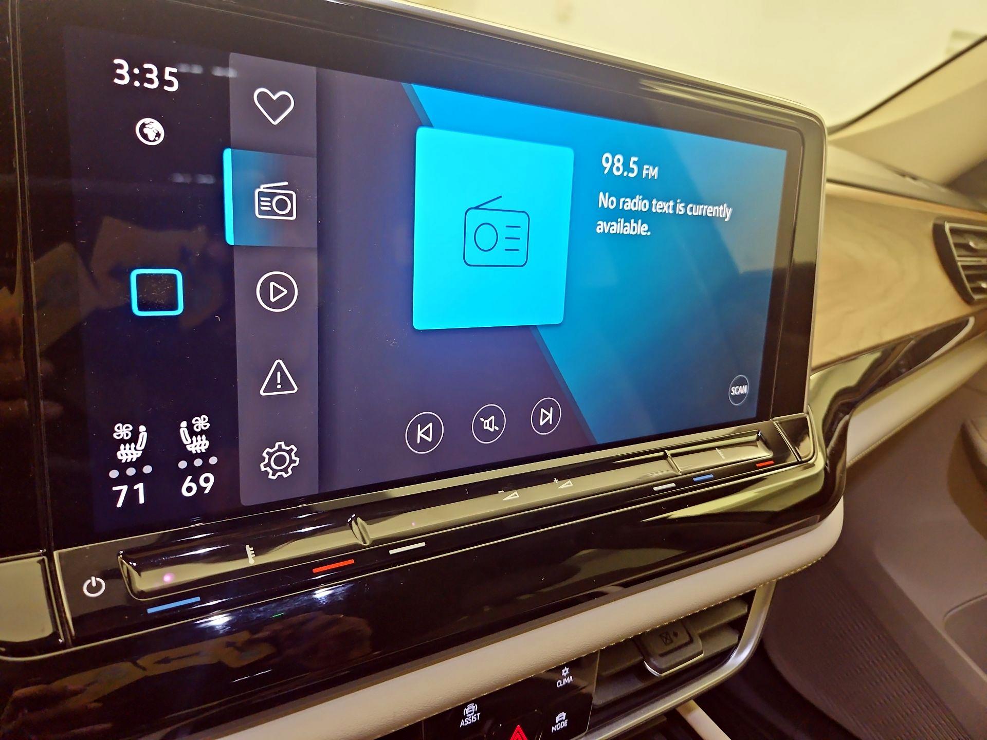 Thumbnail: 2024 Volkswagen Atlas - 14