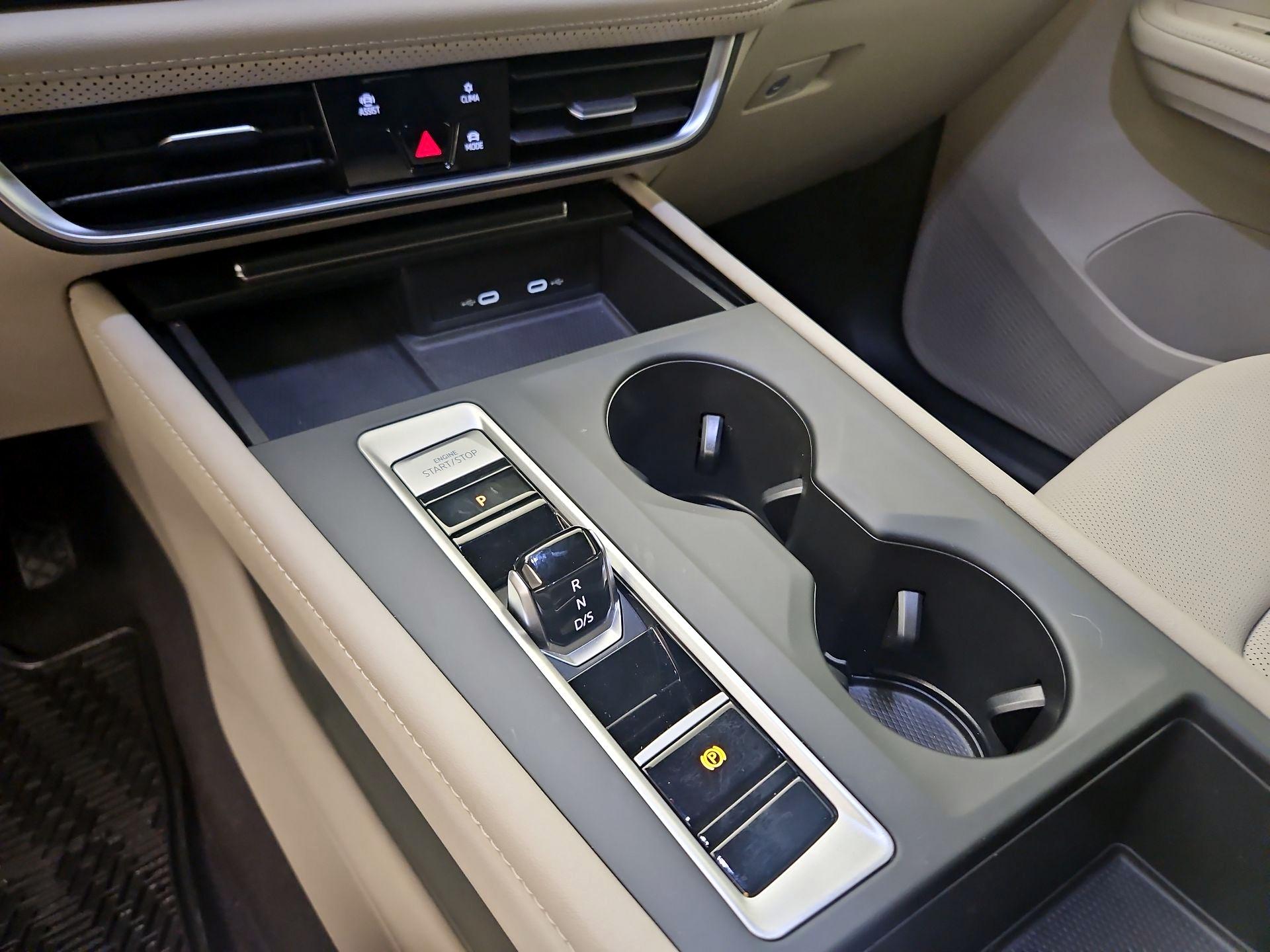 Thumbnail: 2024 Volkswagen Atlas - 15