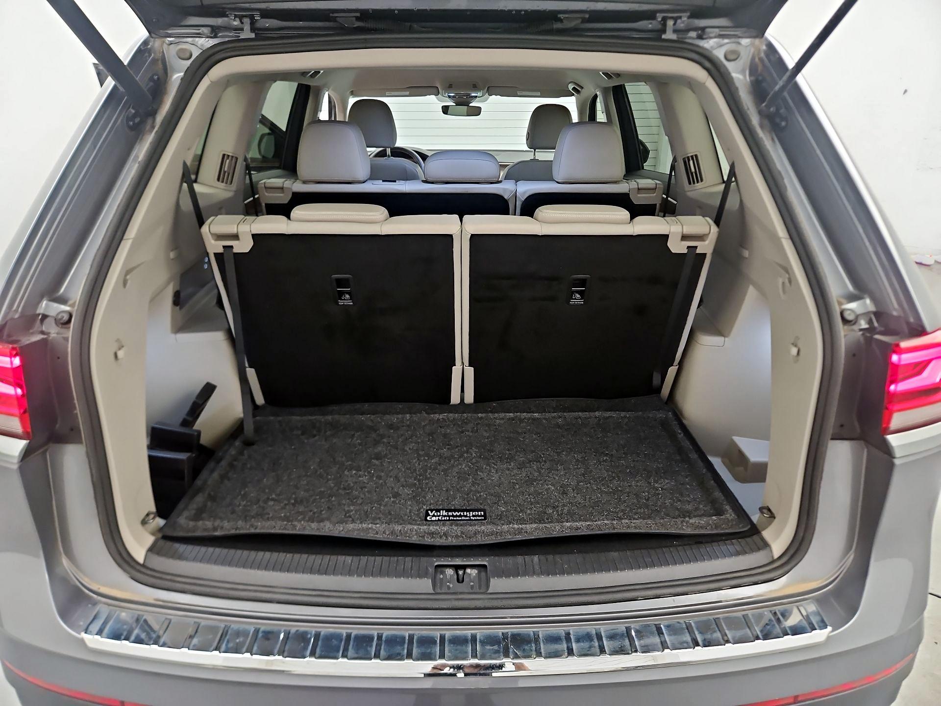 Thumbnail: 2024 Volkswagen Atlas - 17