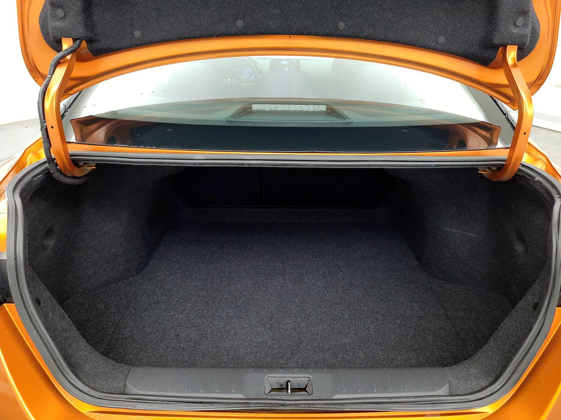 Thumbnail: 2021 Nissan Sentra - 16