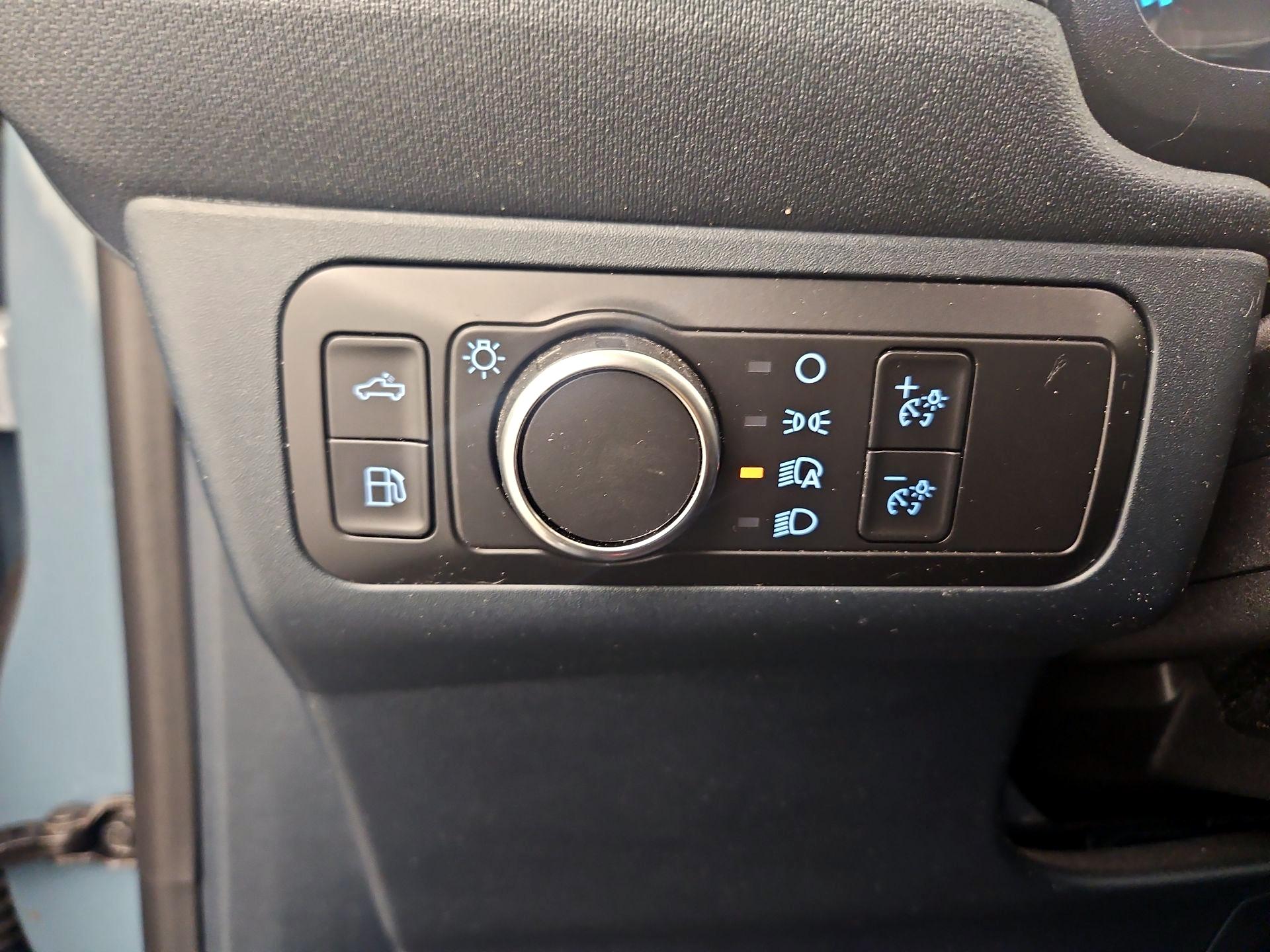 Thumbnail: 2022 Ford Maverick - 13