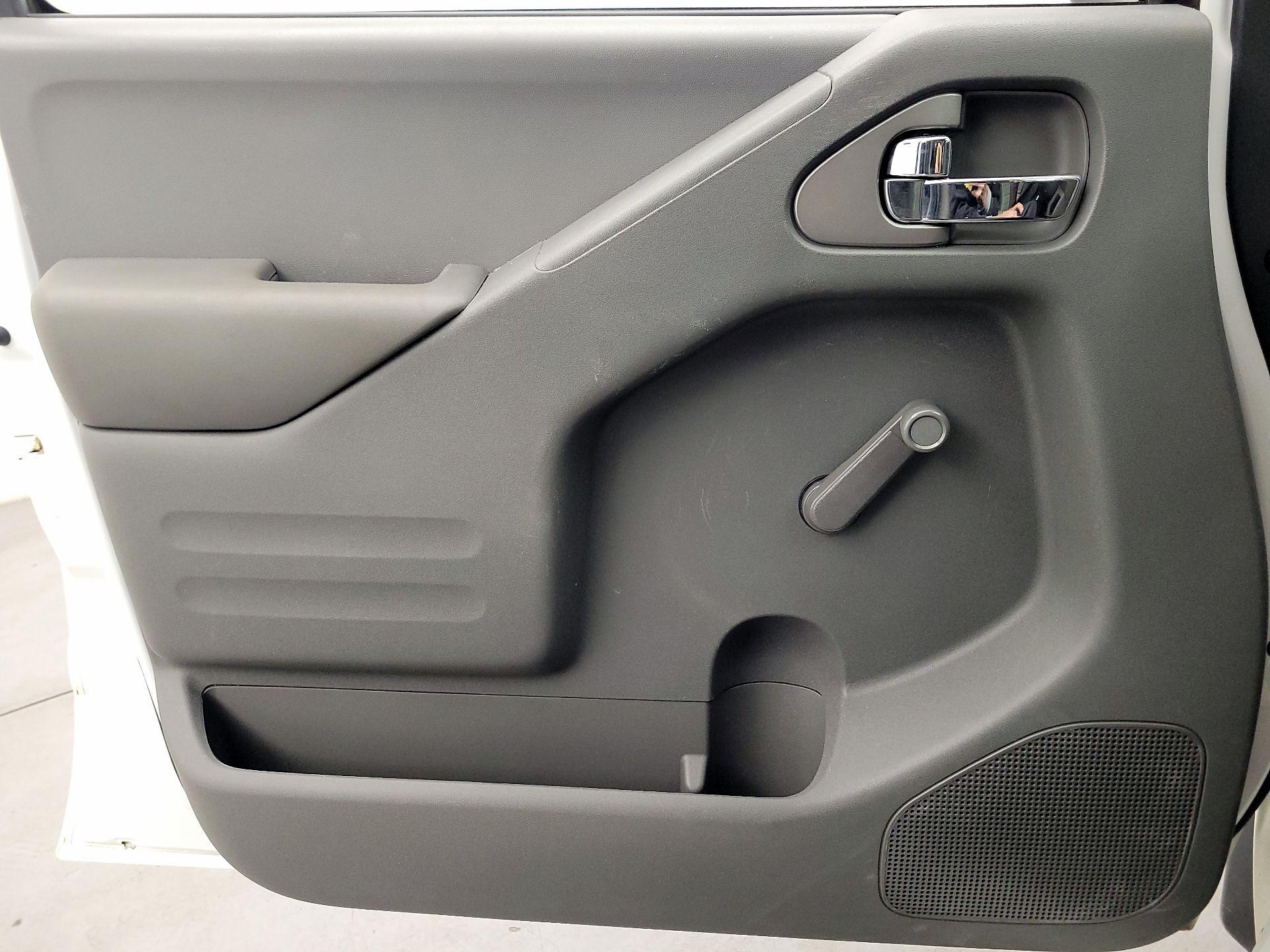 Thumbnail: 2018 Nissan Frontier - 12