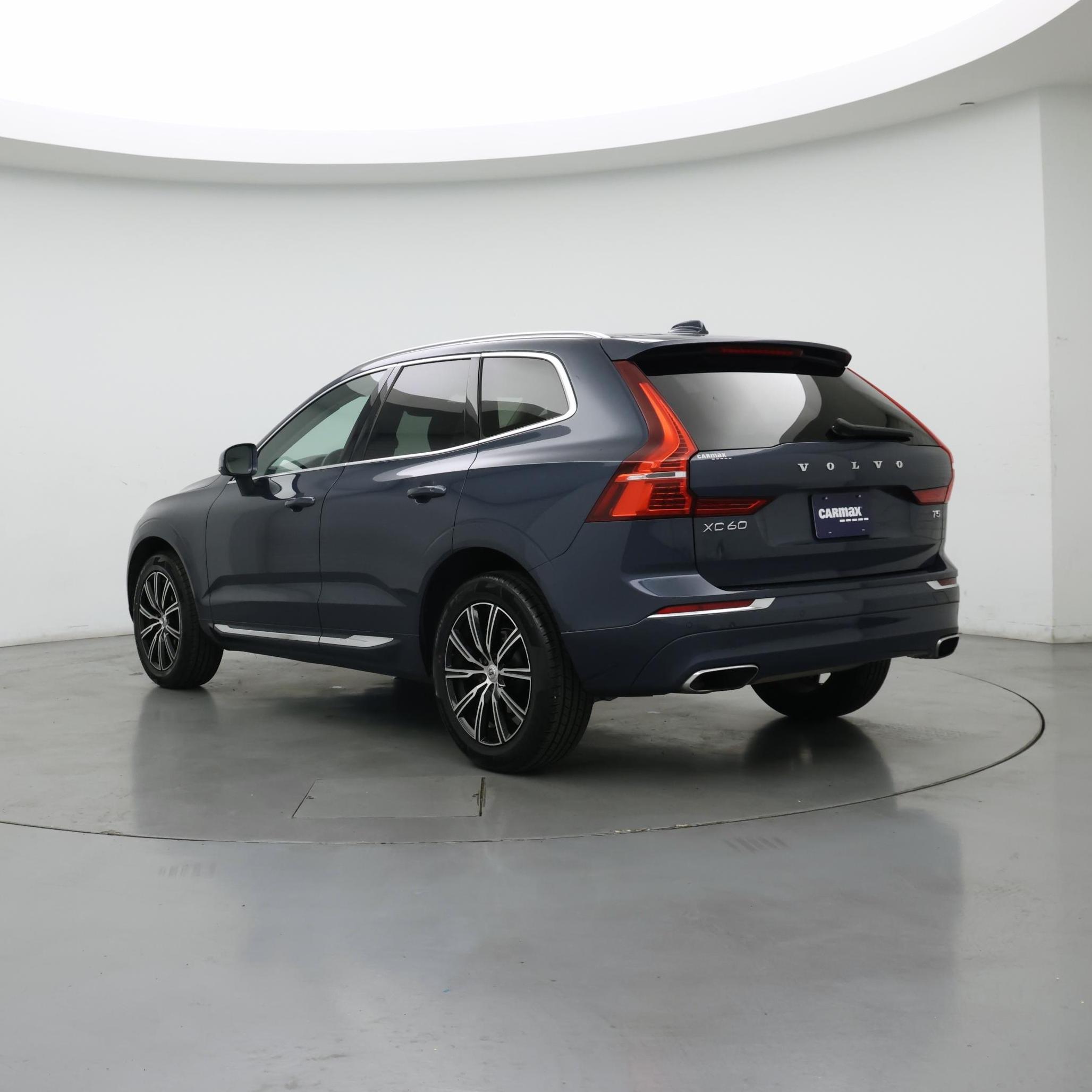 Thumbnail: 2021 Volvo XC60 - 2