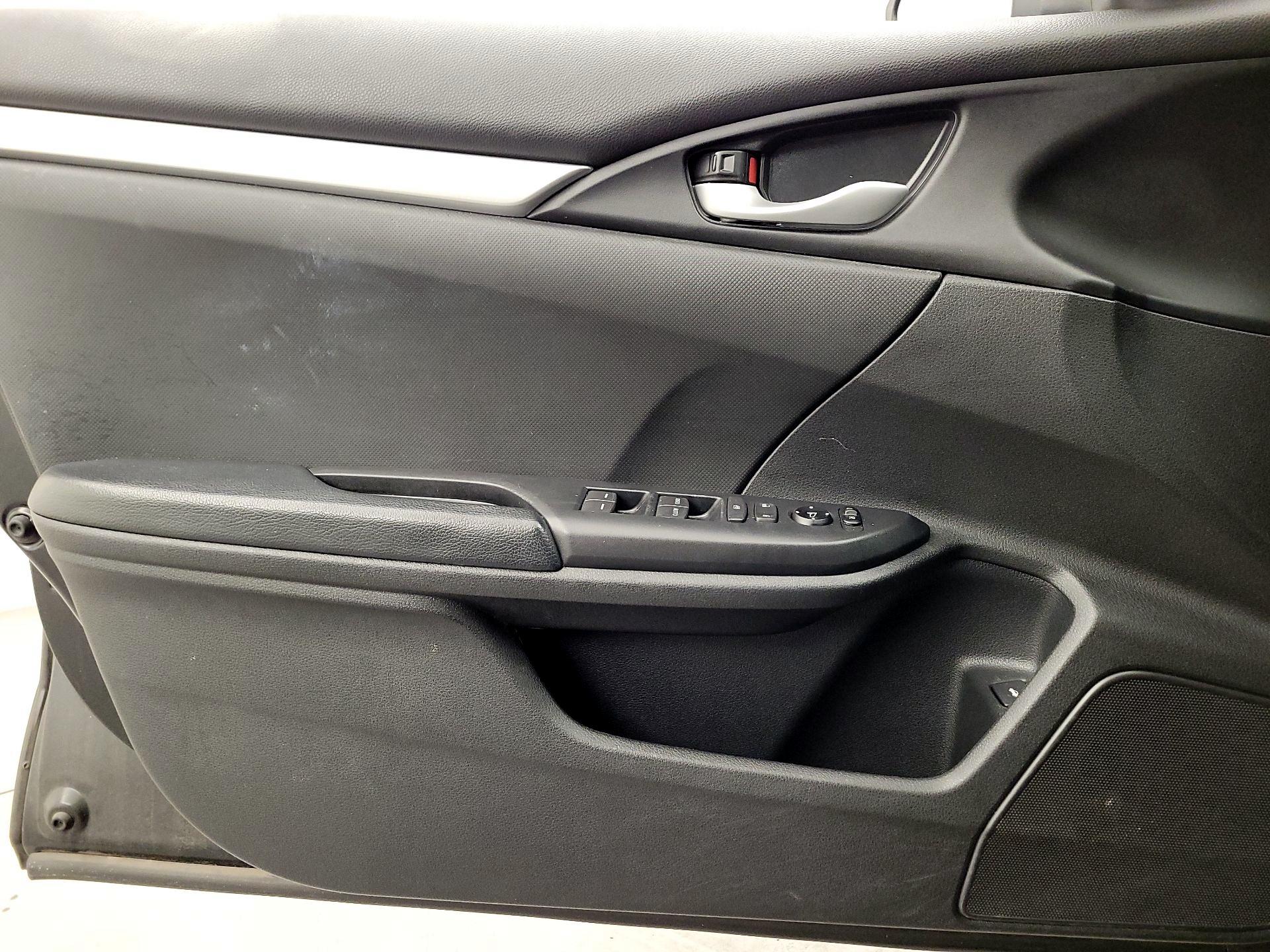 Thumbnail: 2019 Honda Civic - 12