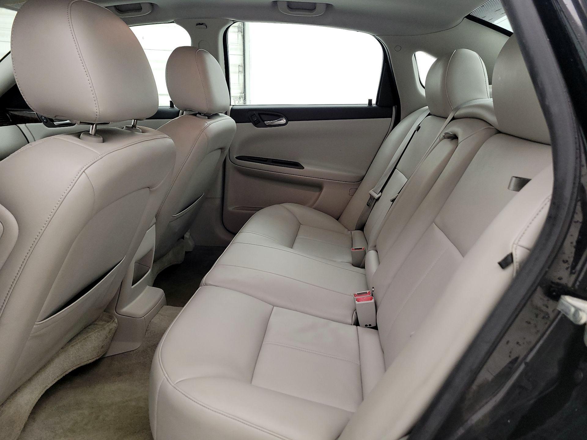 Thumbnail: 2015 Chevrolet Impala - 18