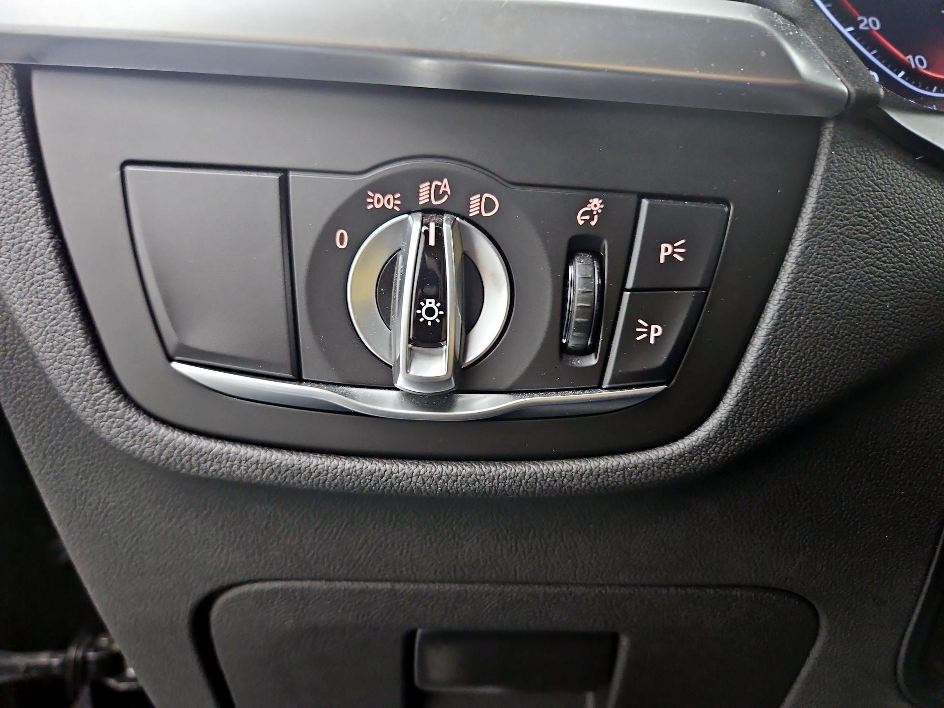 Thumbnail: 2023 BMW X3 - 13