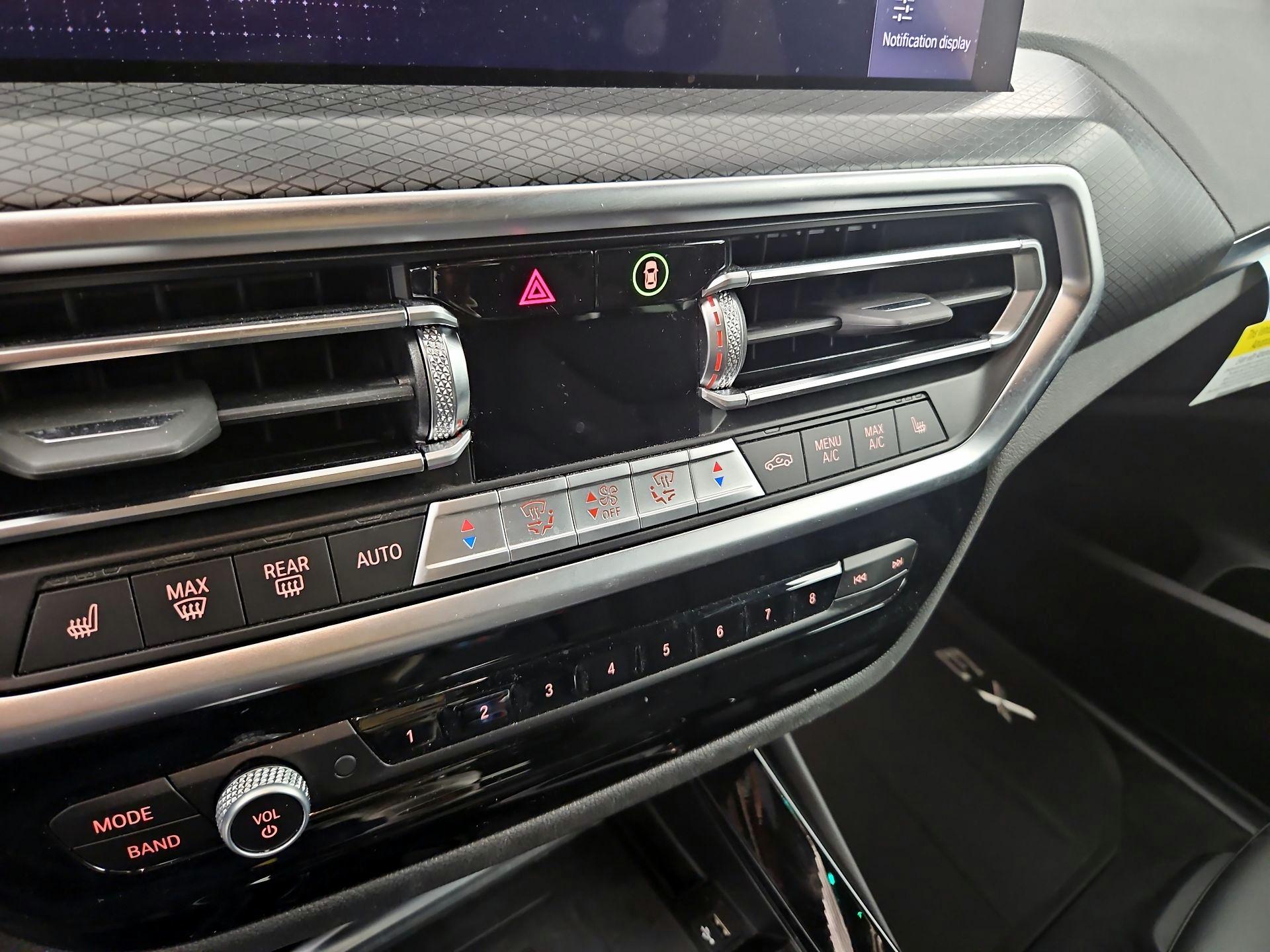 Thumbnail: 2023 BMW X3 - 17