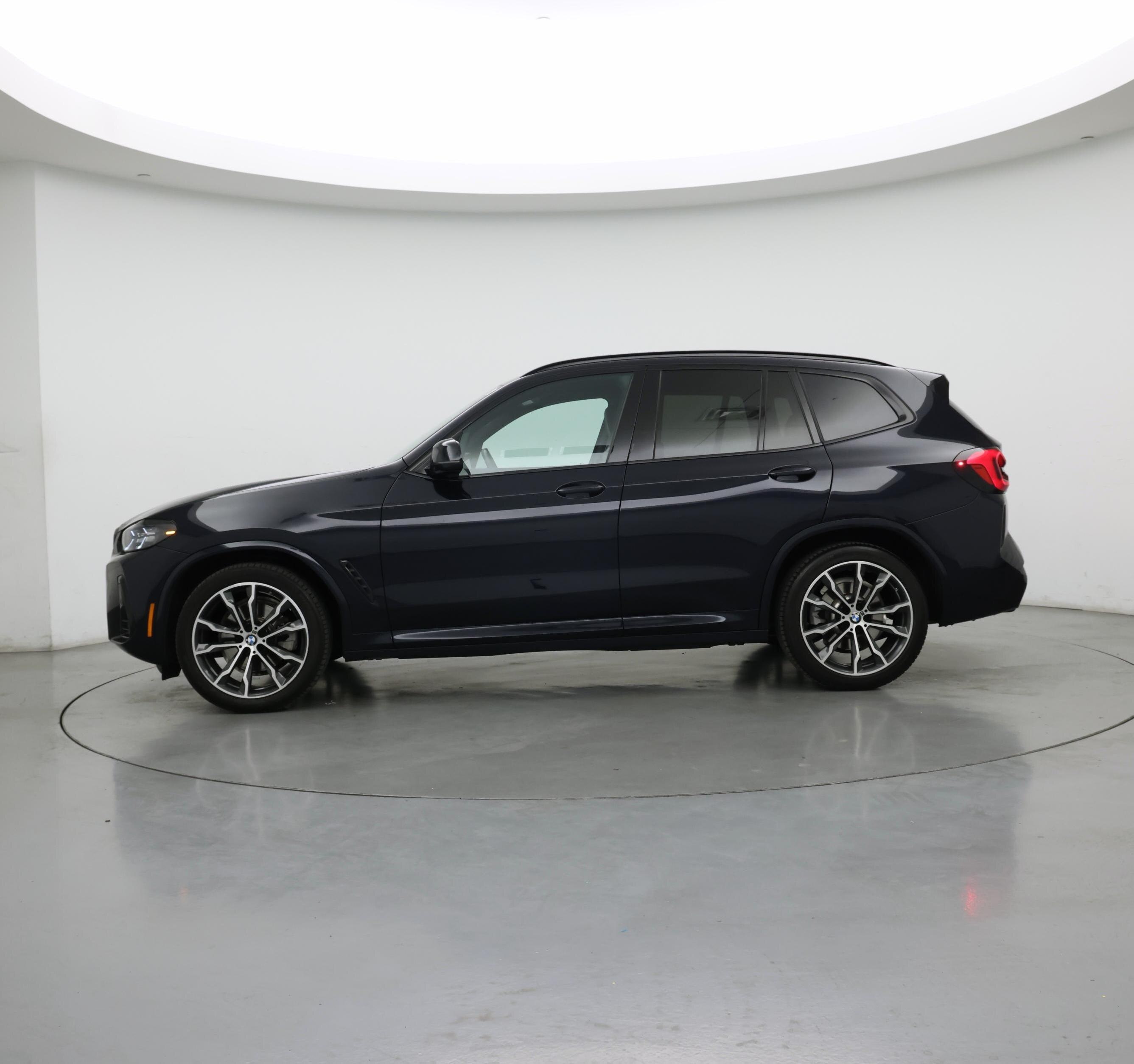 Thumbnail: 2023 BMW X3 - 3