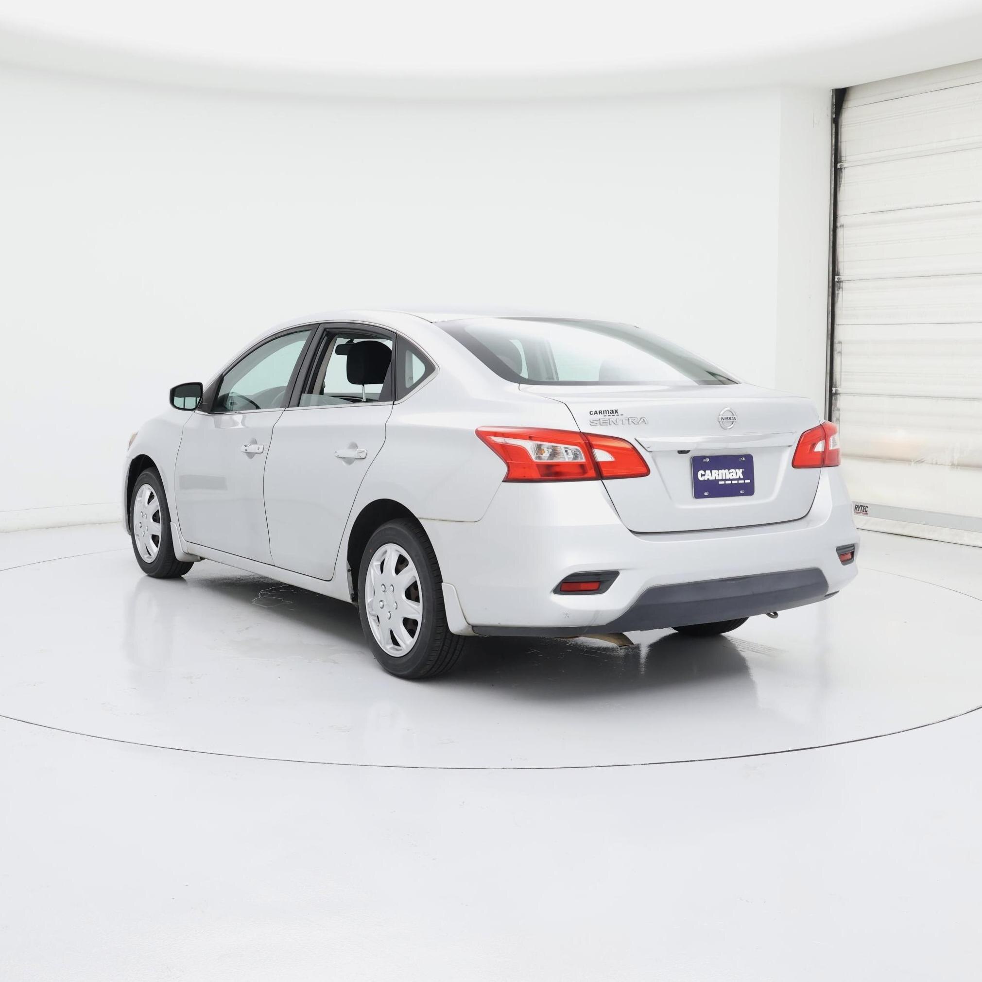 Thumbnail: 2018 Nissan Sentra - 2