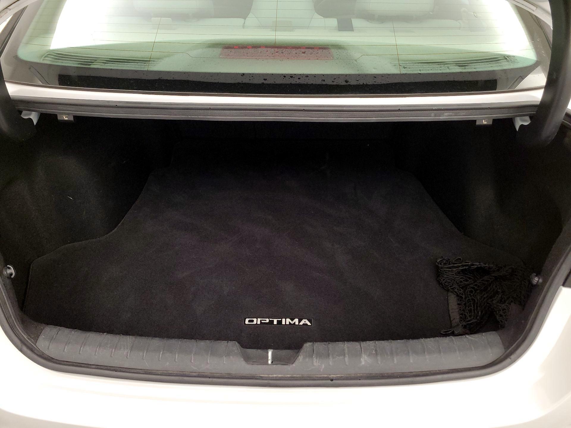 Thumbnail: 2018 Kia Optima - 20