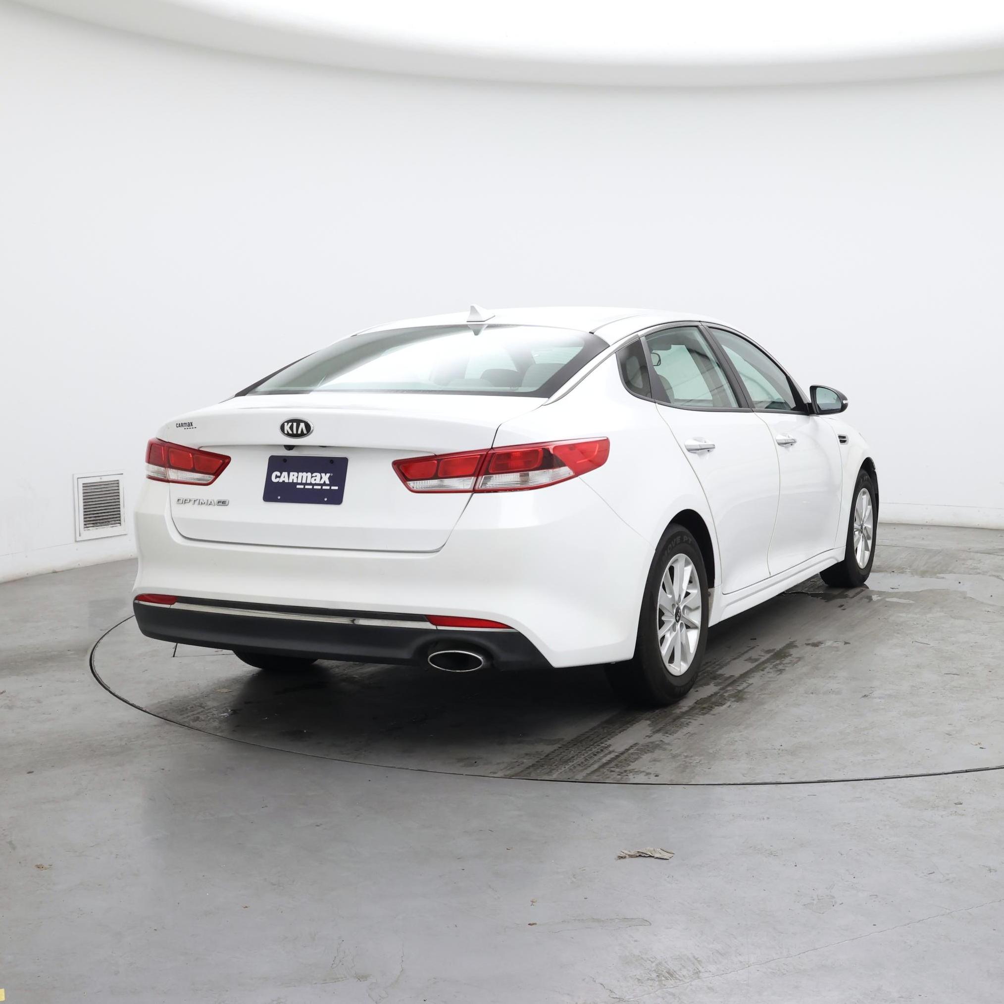 Thumbnail: 2018 Kia Optima - 8