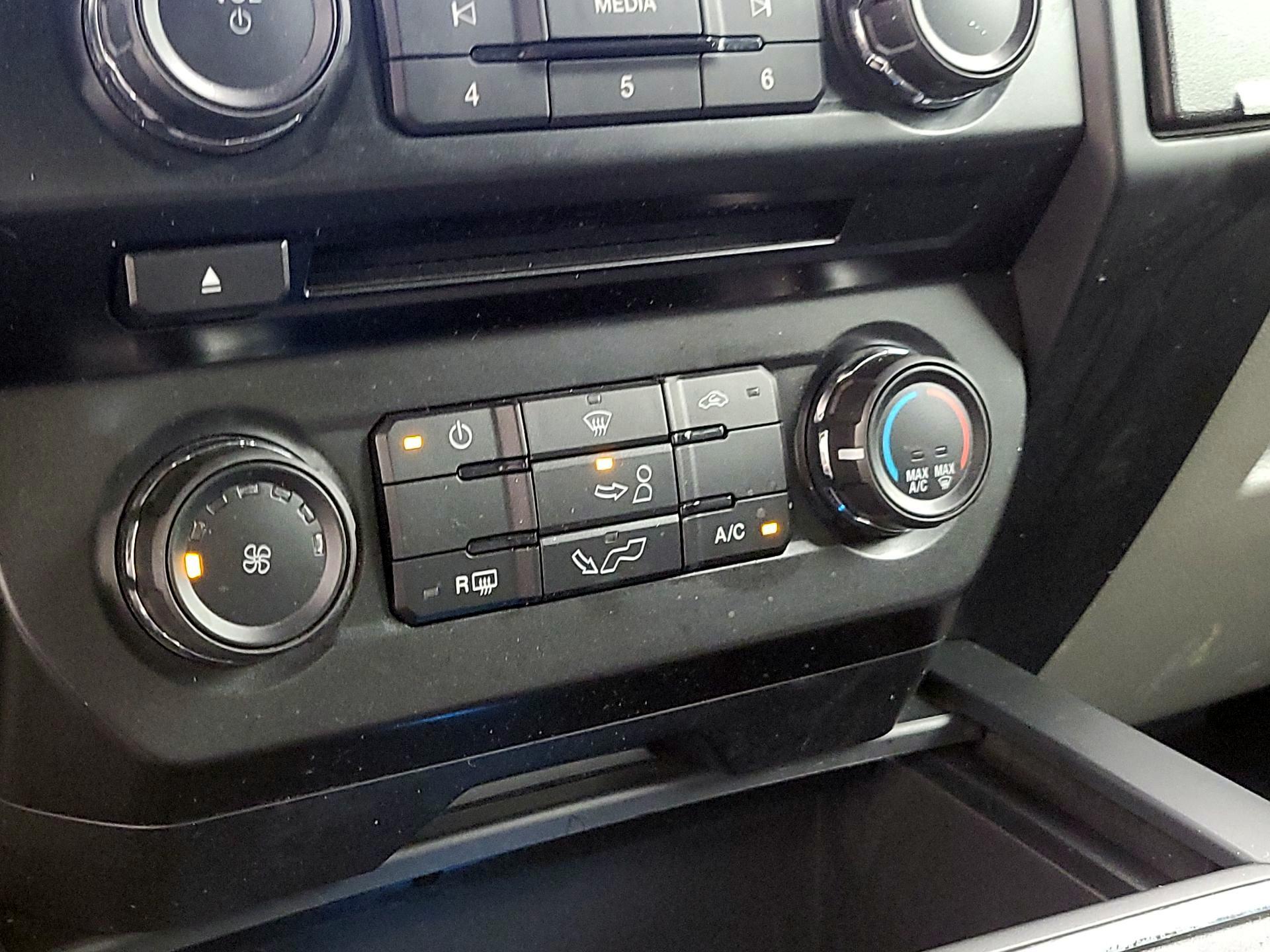 Thumbnail: 2018 Ford F-150 - 16