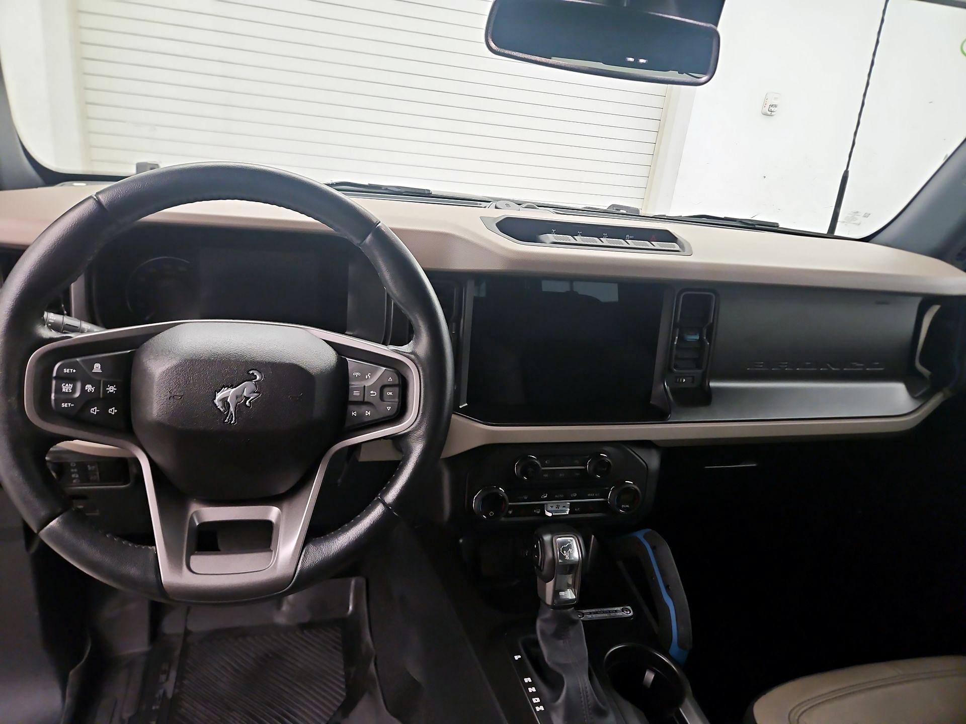 Thumbnail: 2023 Ford Bronco - 9