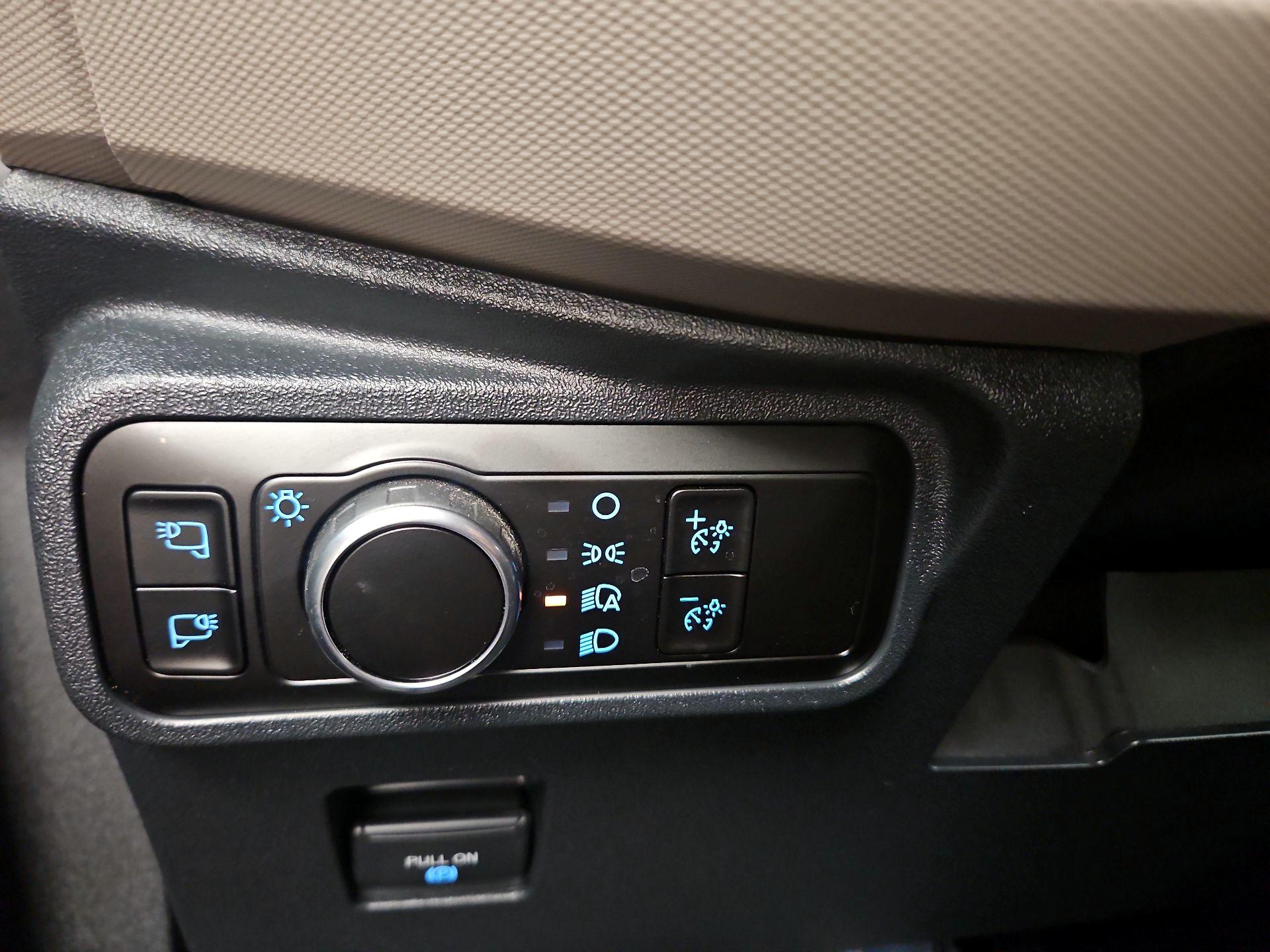 Thumbnail: 2023 Ford Bronco - 13