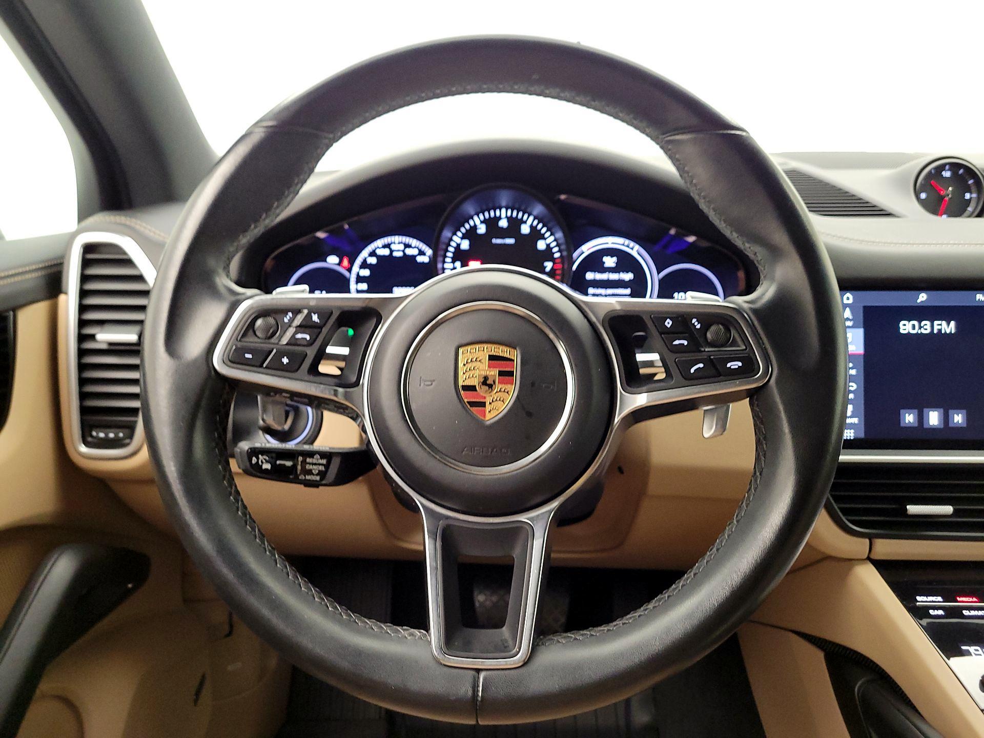 Thumbnail: 2019 Porsche Cayenne - 10