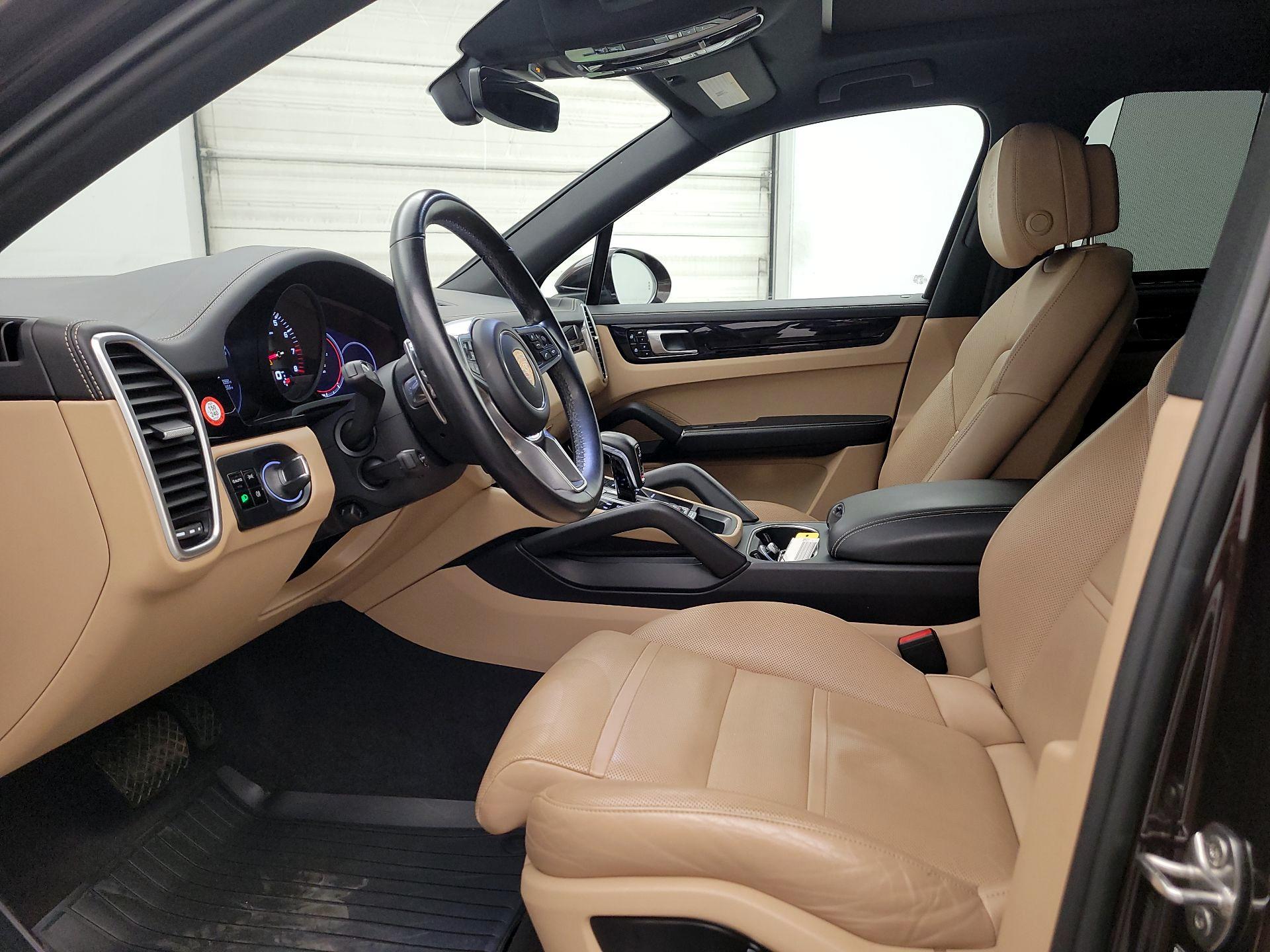 Thumbnail: 2019 Porsche Cayenne - 11