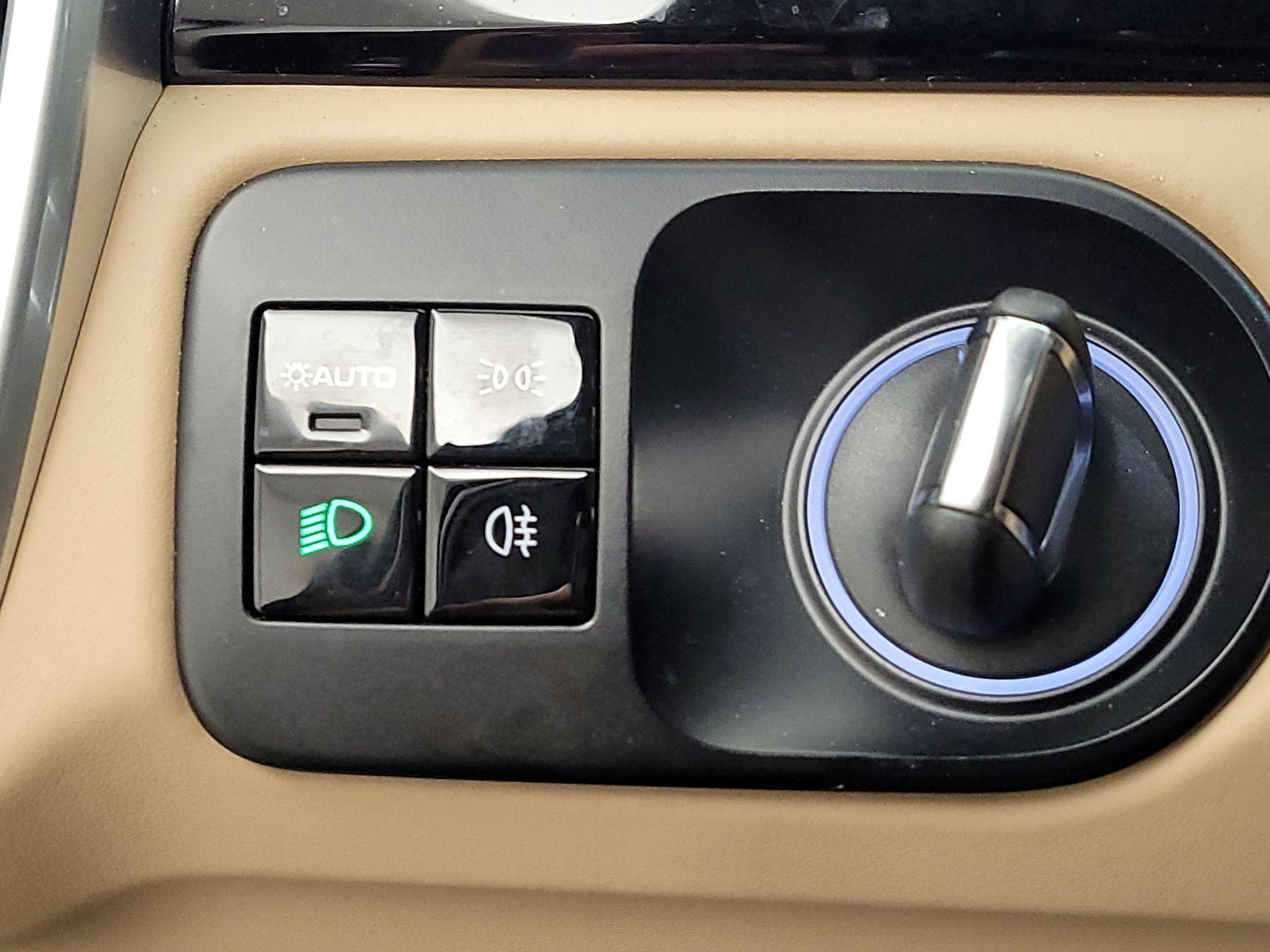 Thumbnail: 2019 Porsche Cayenne - 13