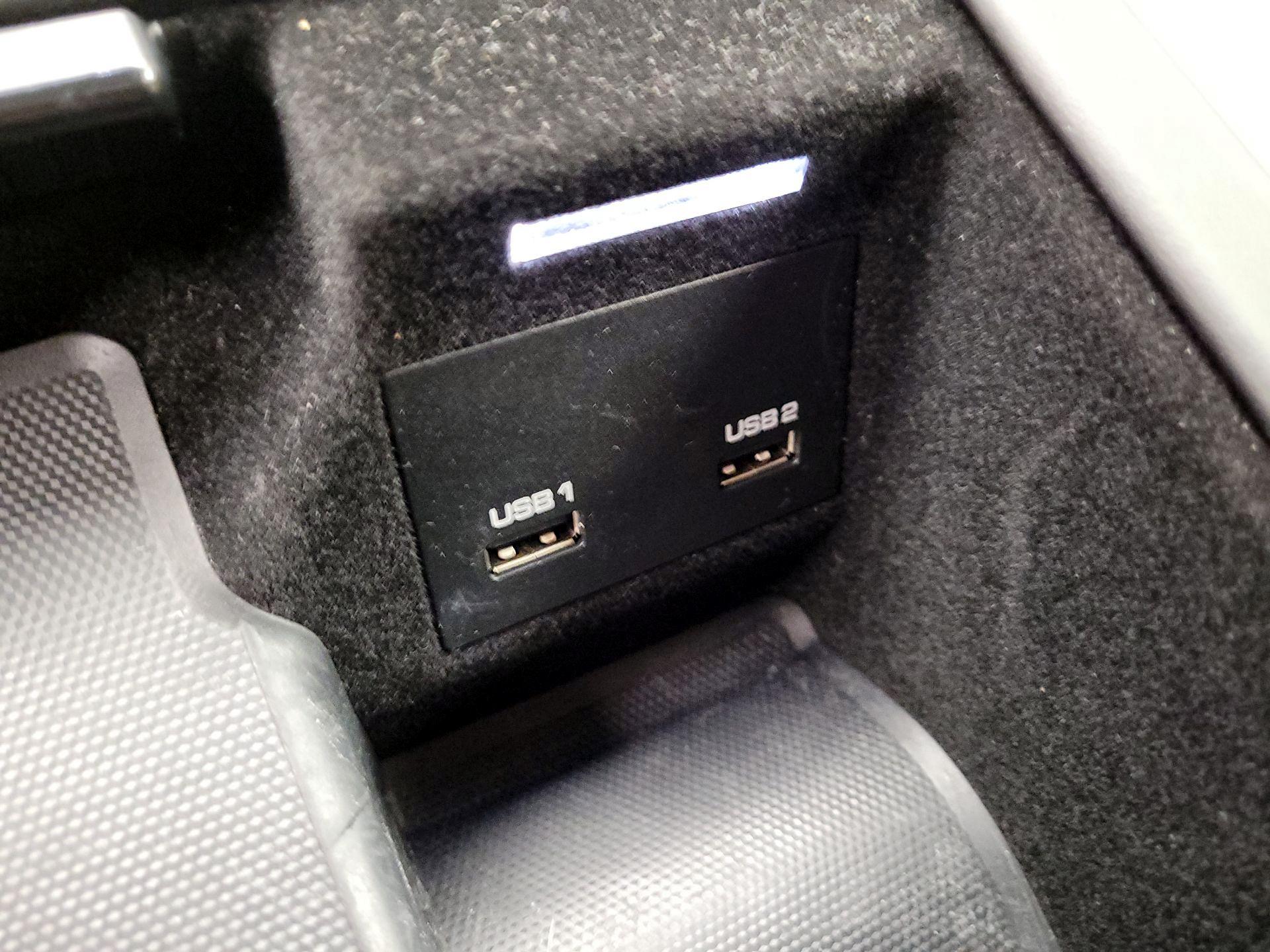 Thumbnail: 2019 Porsche Cayenne - 18