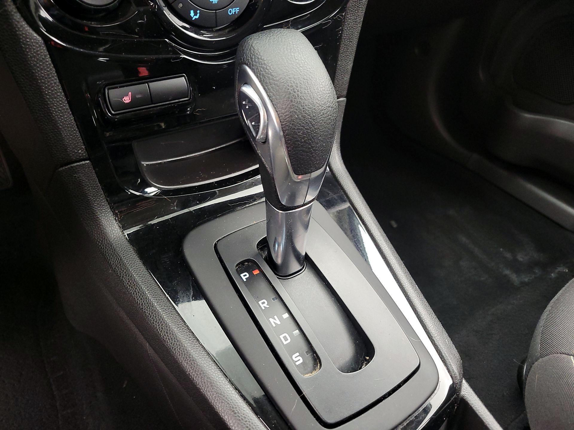 Thumbnail: 2018 Ford Fiesta - 17