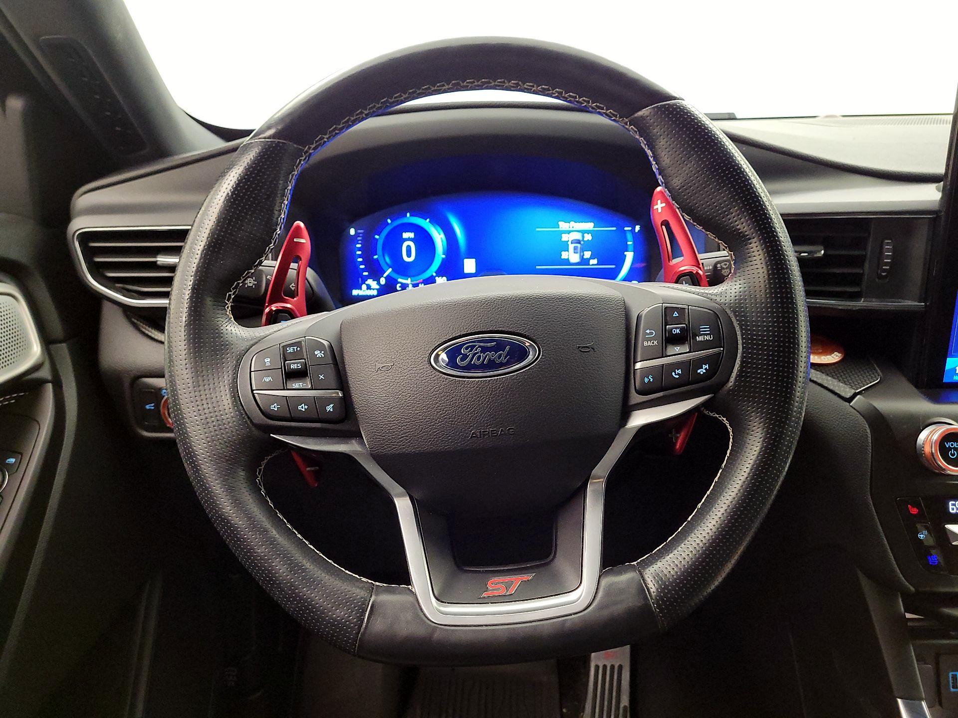 Thumbnail: 2020 Ford Explorer - 10