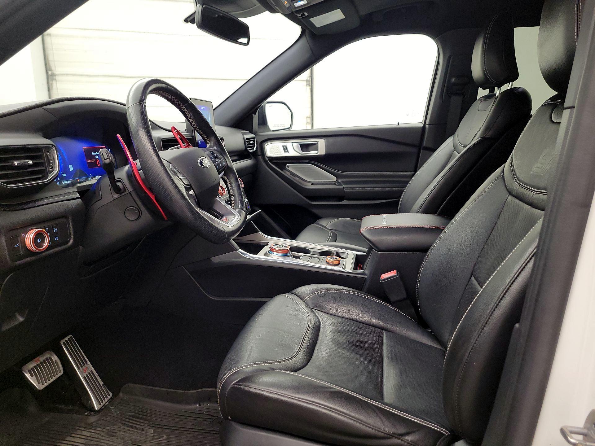 Thumbnail: 2020 Ford Explorer - 11