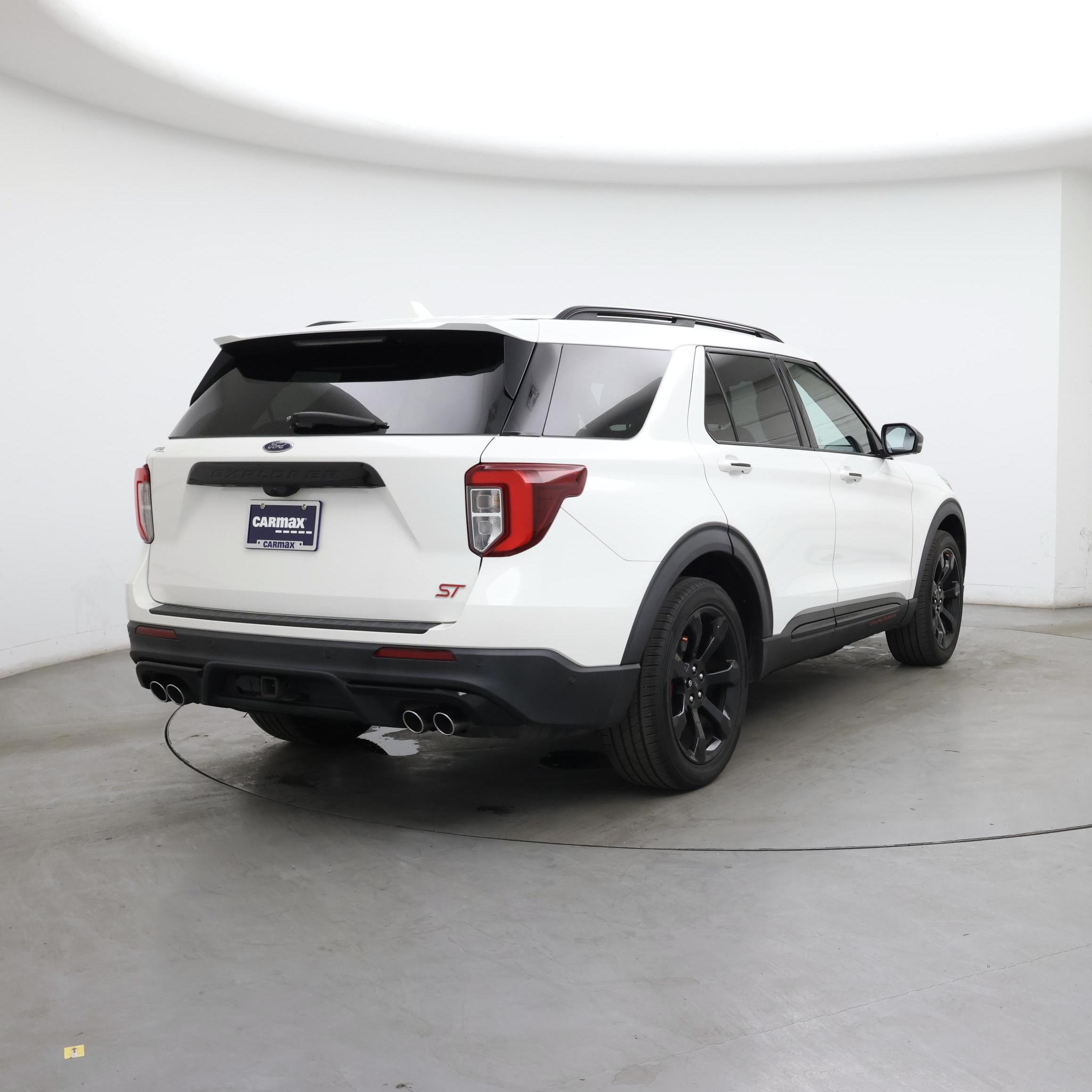 Thumbnail: 2020 Ford Explorer - 8