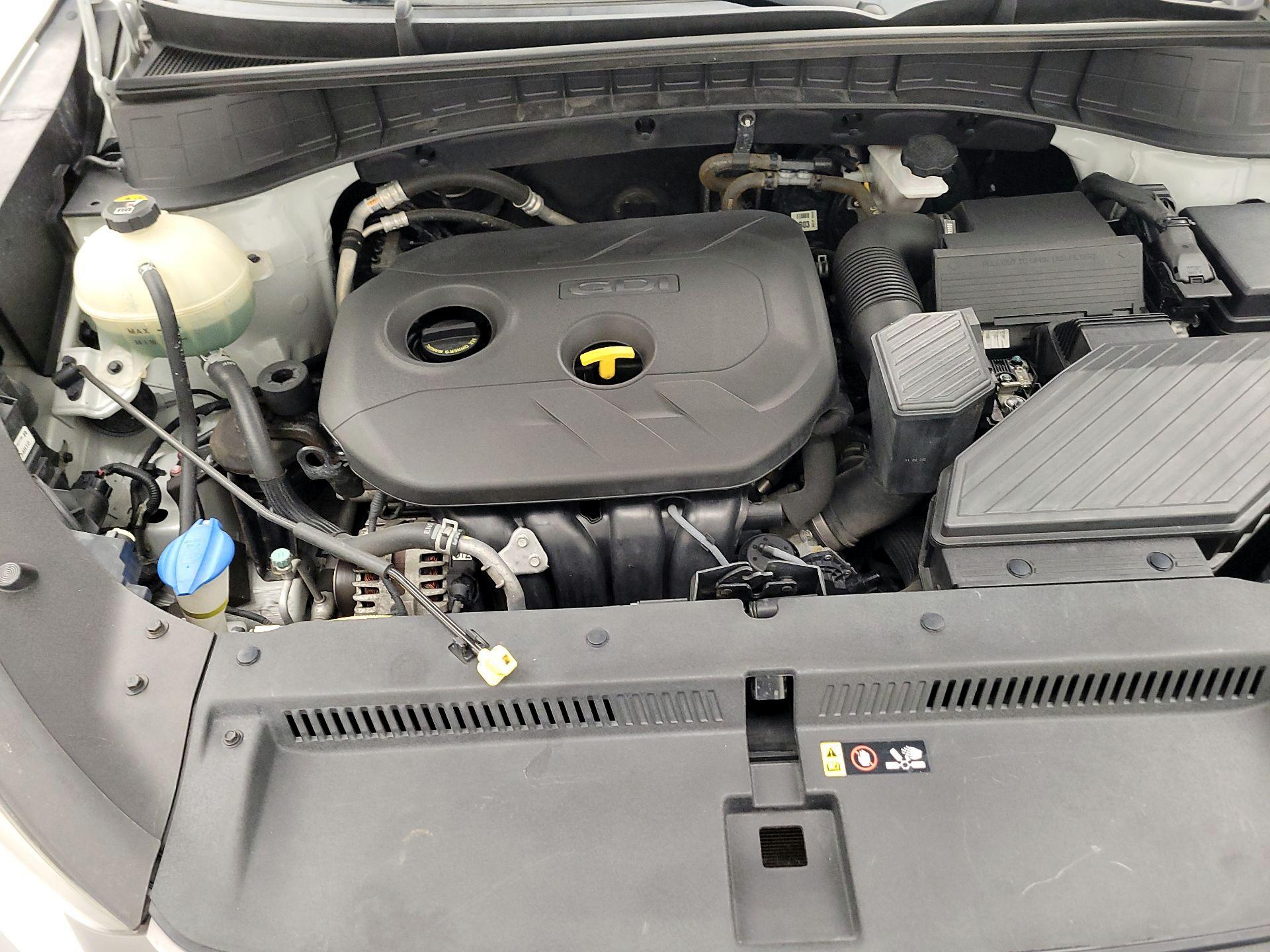 Thumbnail: 2016 Hyundai Tucson - 17