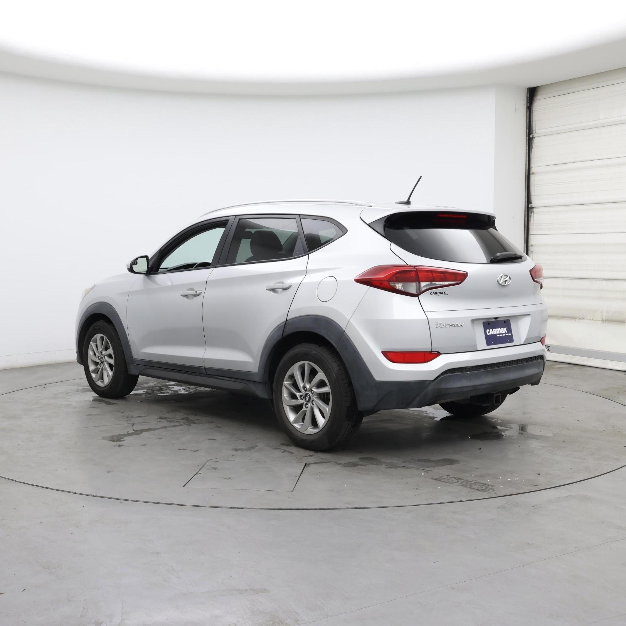 Thumbnail: 2016 Hyundai Tucson - 2