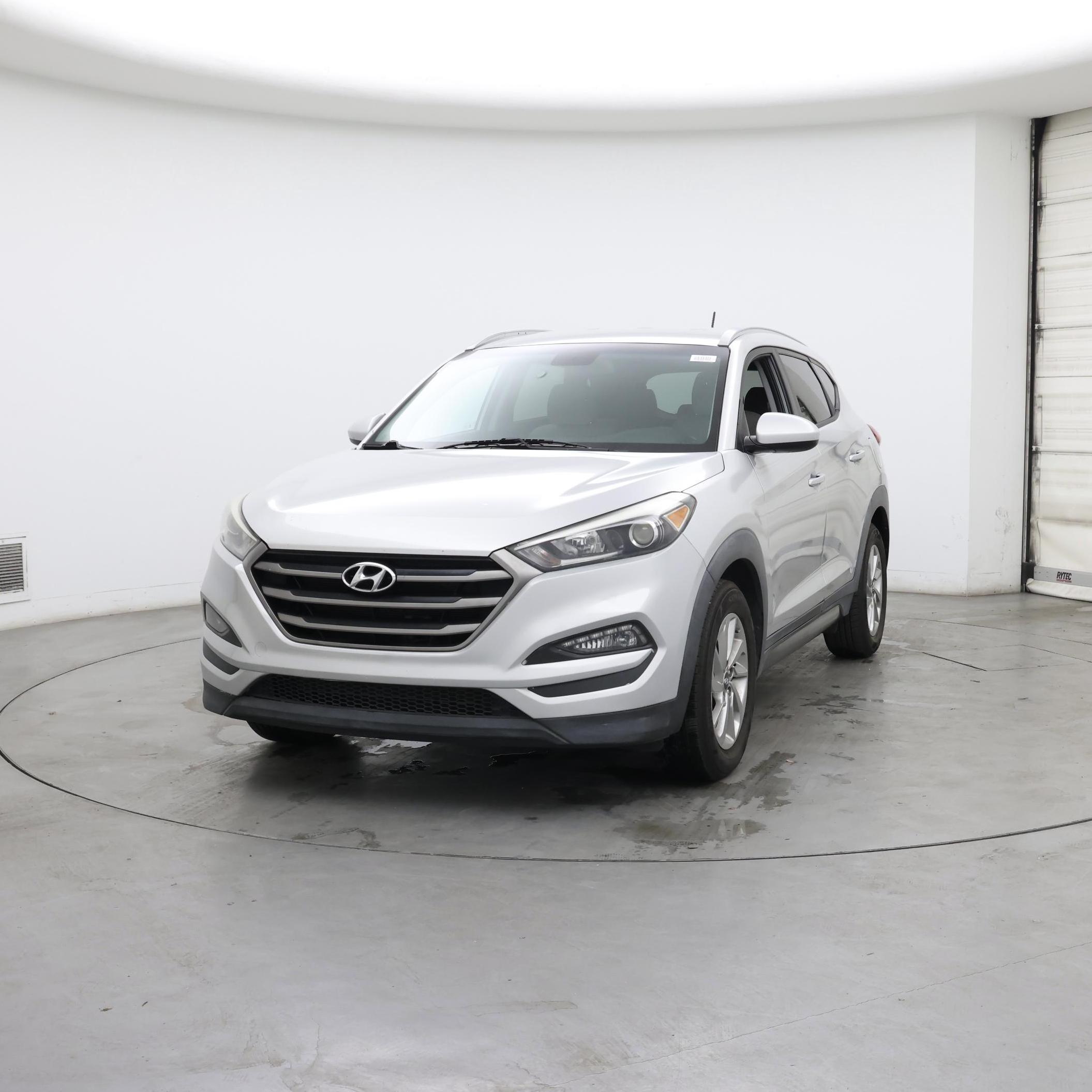 Thumbnail: 2016 Hyundai Tucson - 4