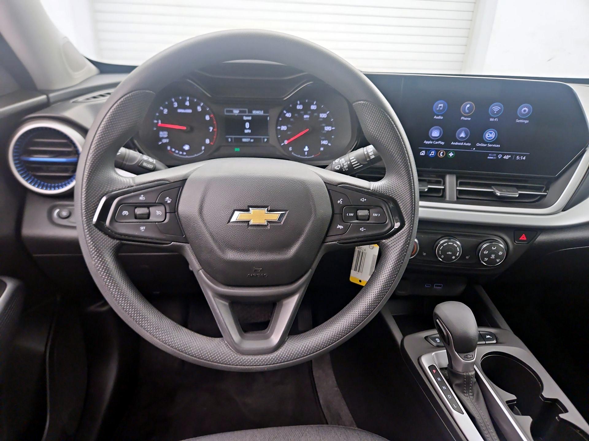 Thumbnail: 2024 Chevrolet Trax - 10