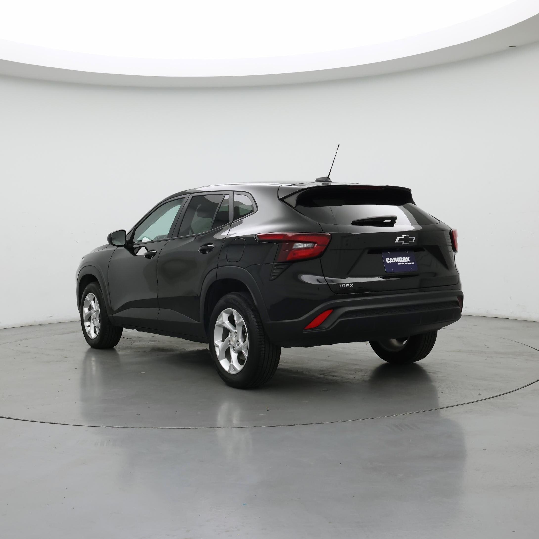 Thumbnail: 2024 Chevrolet Trax - 2